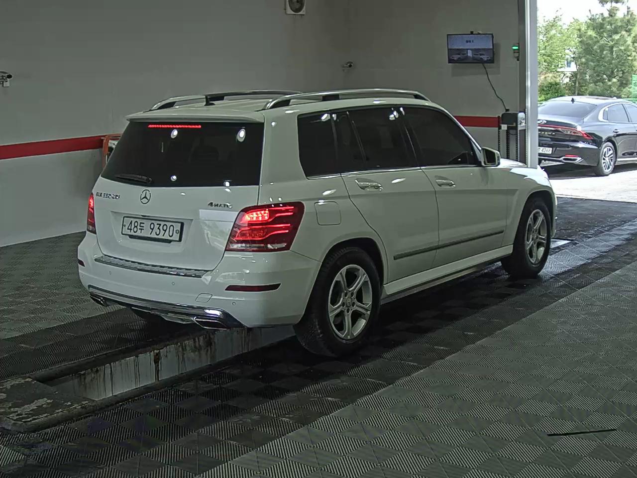 مرسيدس بنز GLK - 4