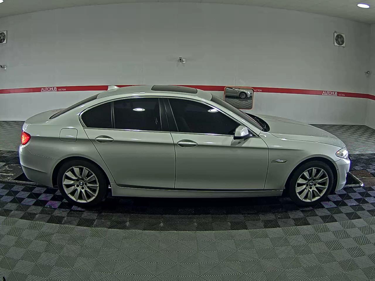 BMW 5 Series 2013 - Image 3
