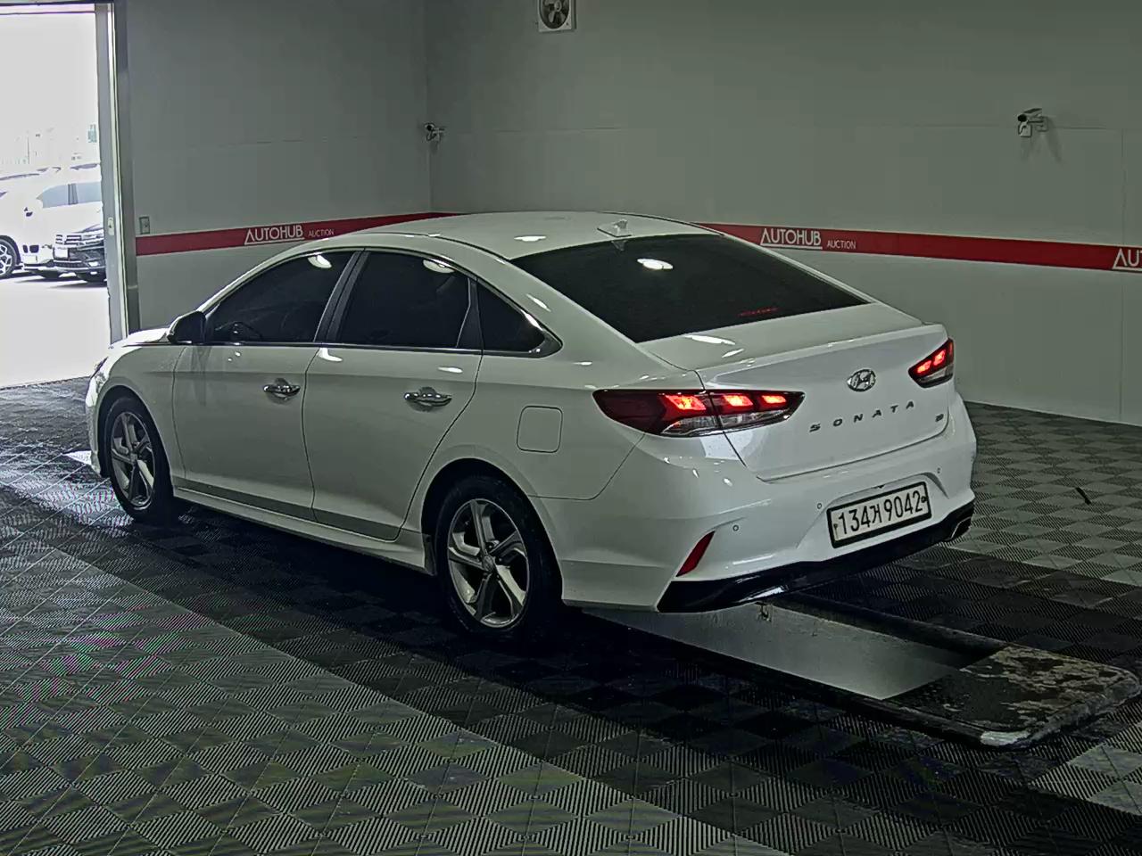 Hyundai Sonata 2018 - Image 5