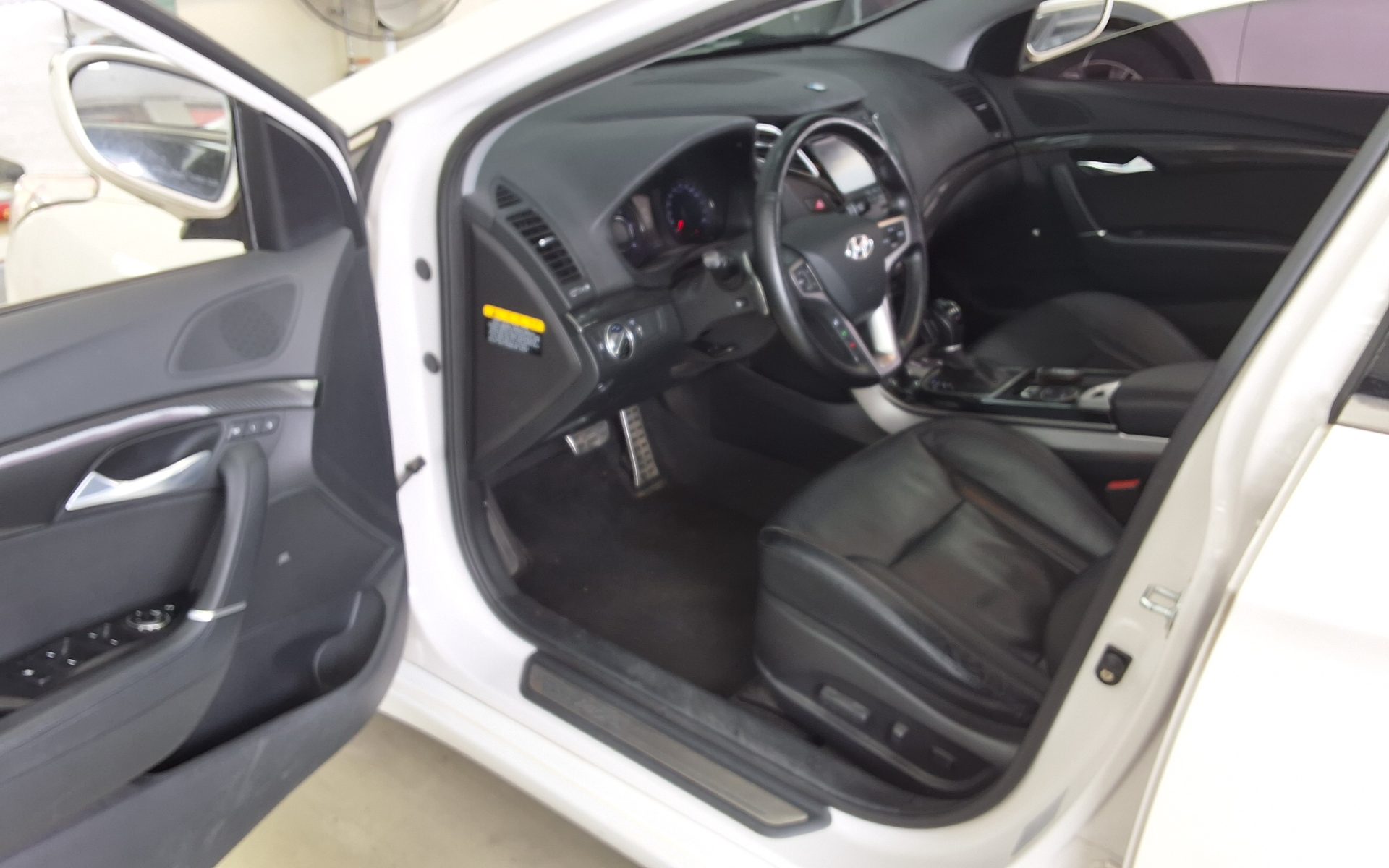 Hyundai i40 2015 - Image 9