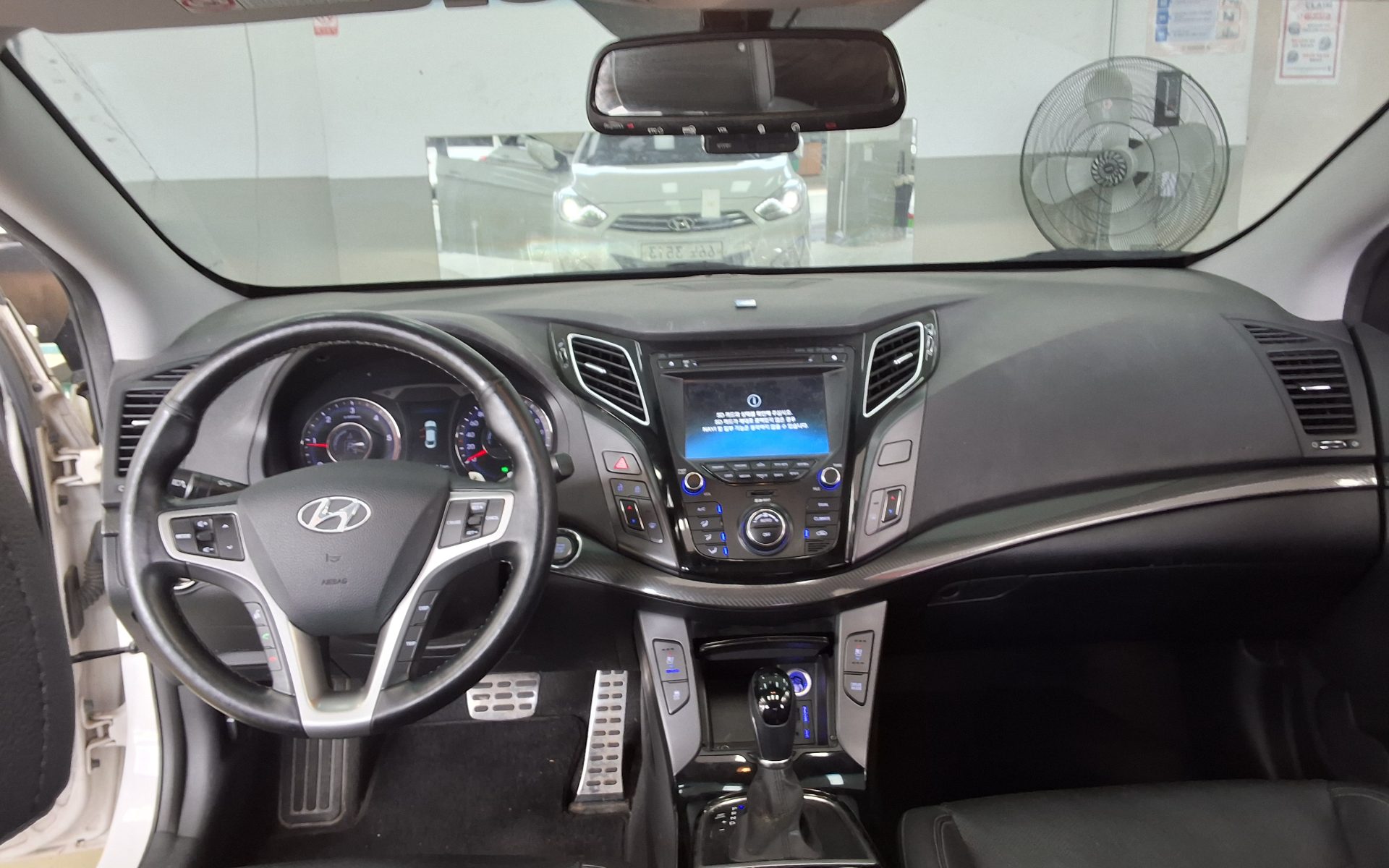 Hyundai i40 2015 - Image 10