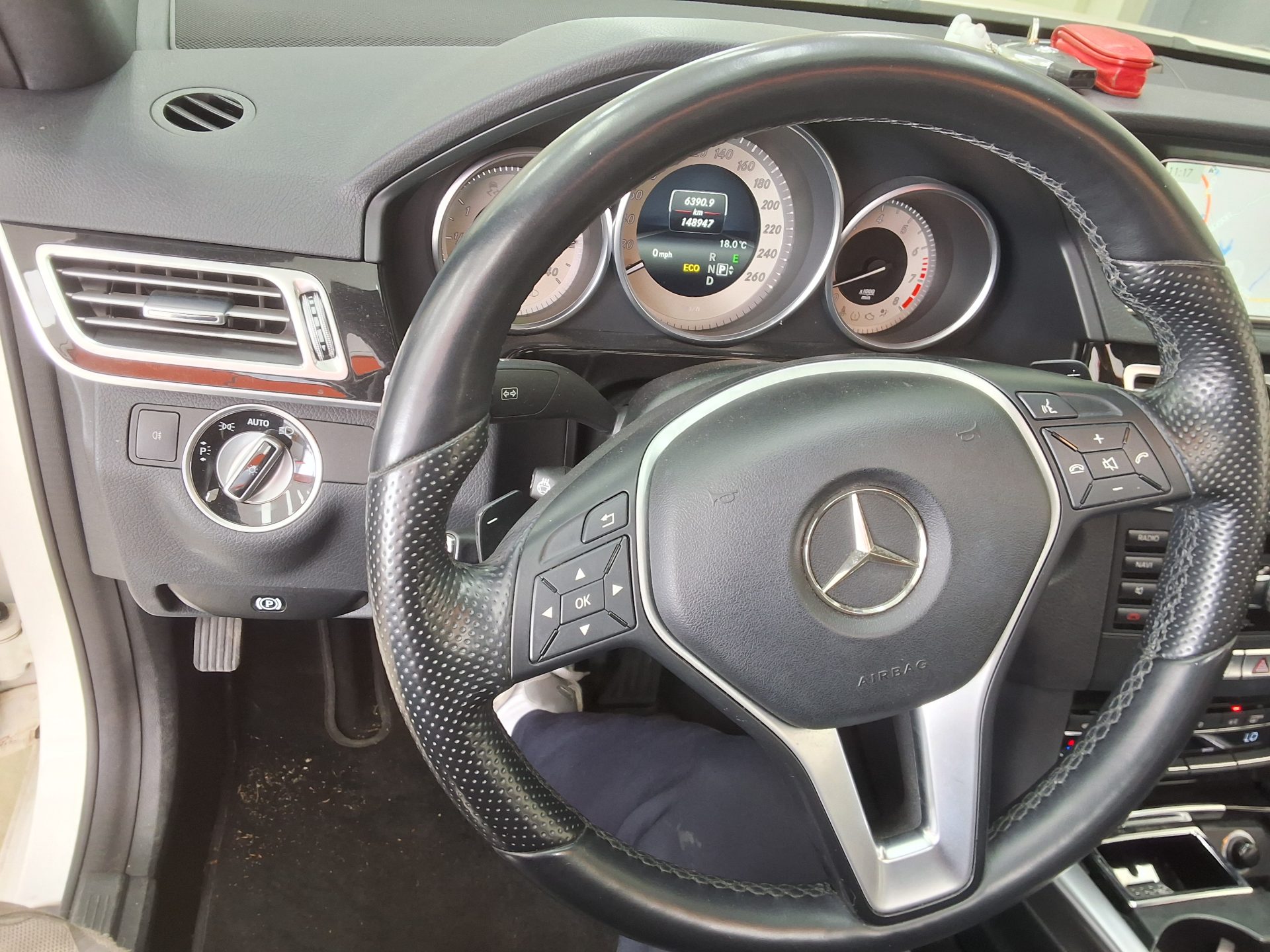 مرسيدس بنز إي كلاس 2014 - صورة 16