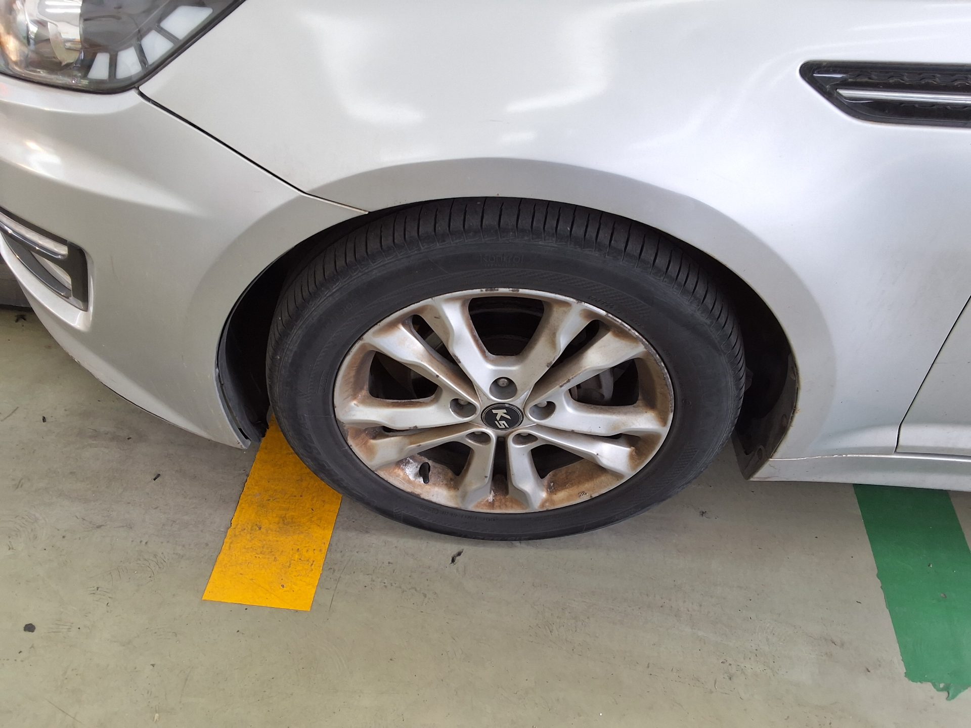 Kia K5 2011 - Image 19