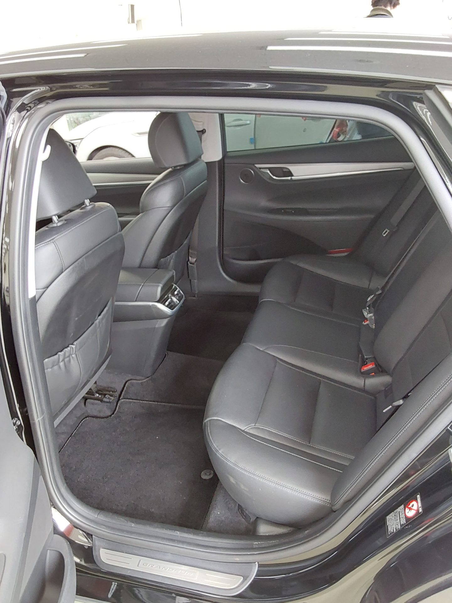 2020 - hyundai grandeur