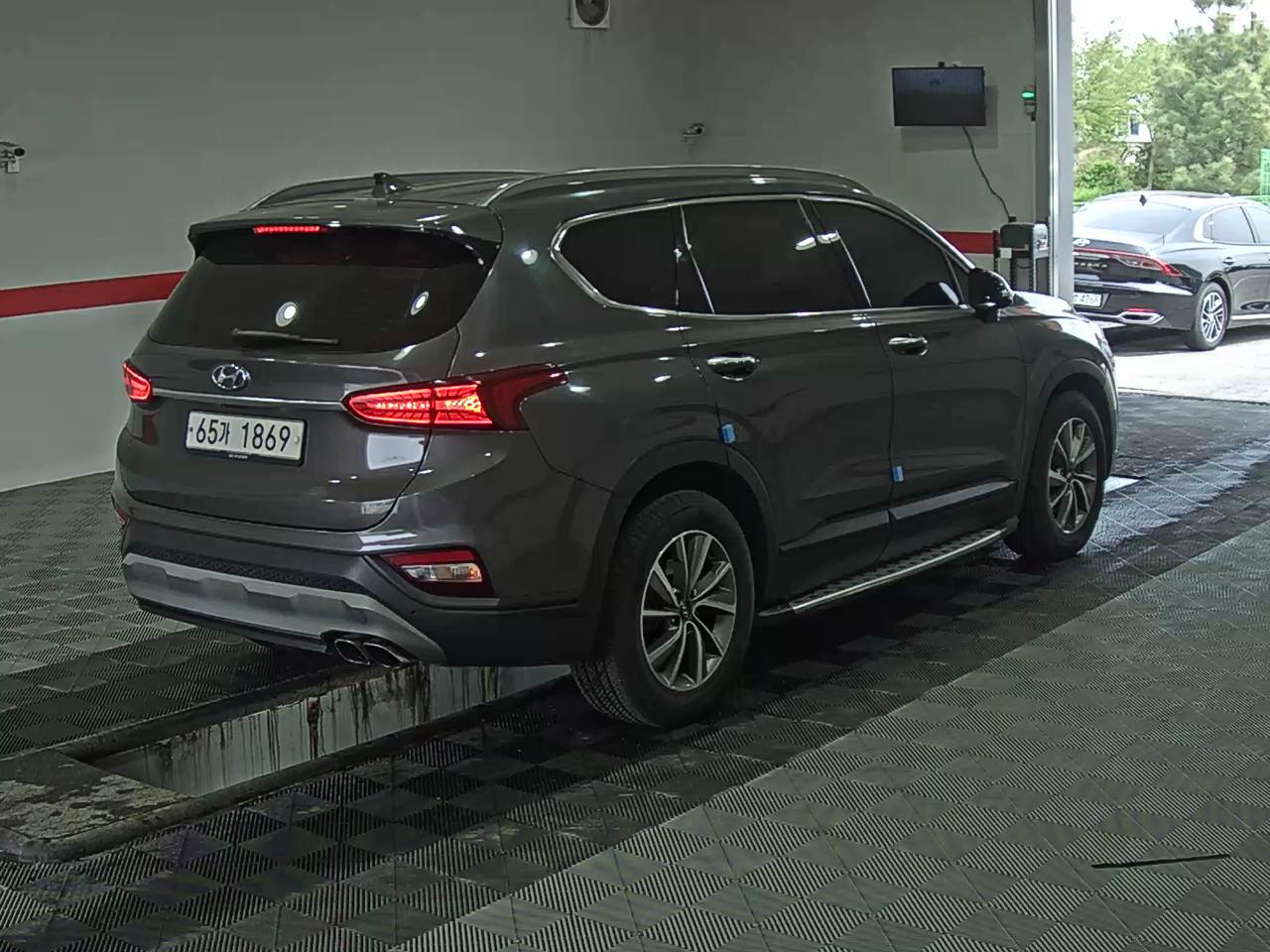 هيونداي سانتافي 2019 - صورة 4