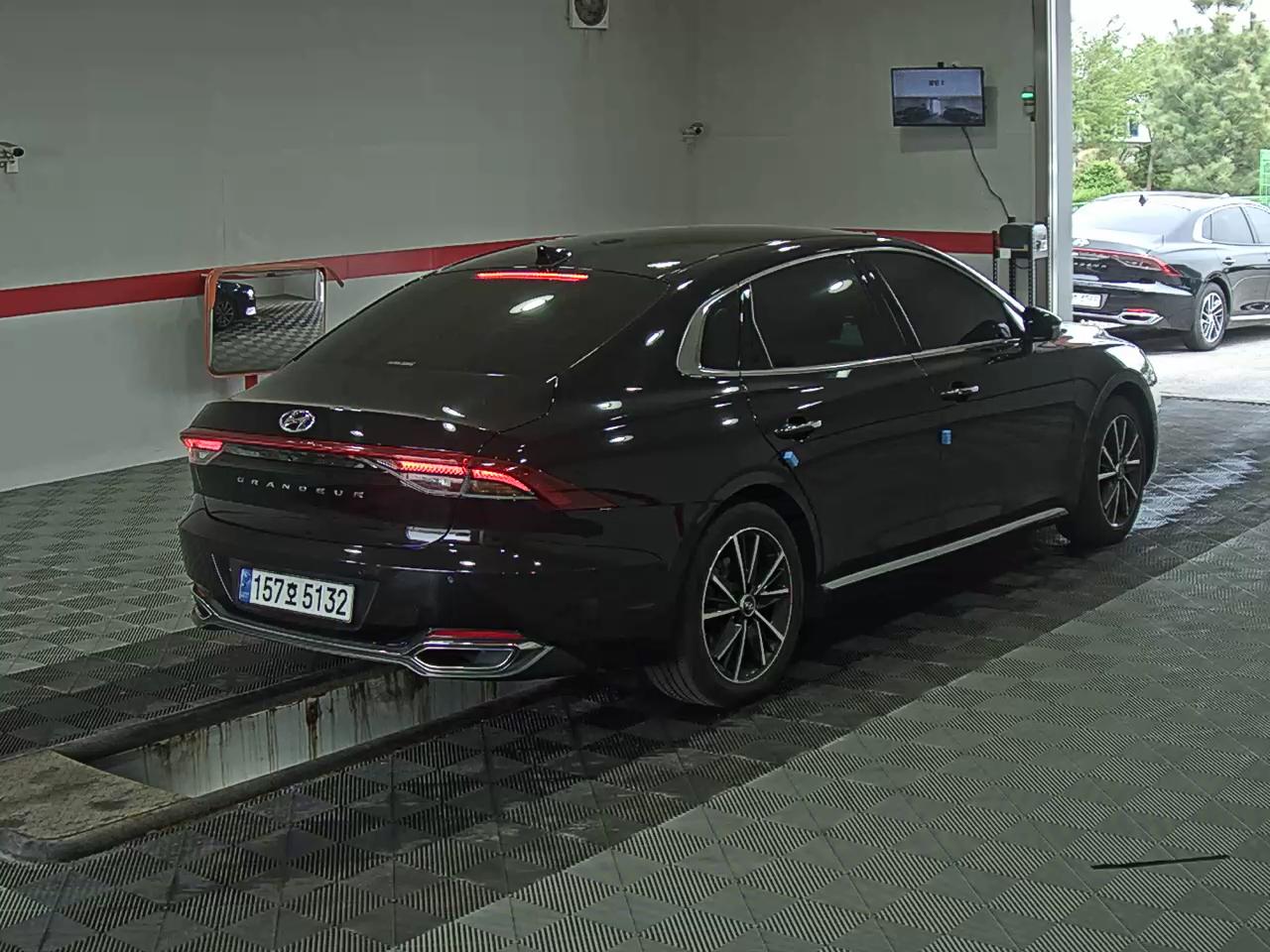 2020 - hyundai grandeur