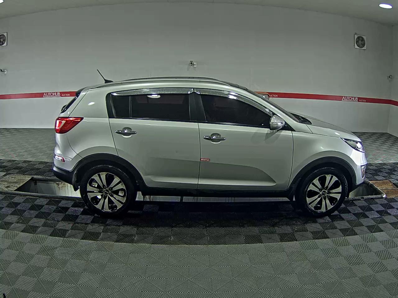 كيا سبورتاج 2012 - صورة 3