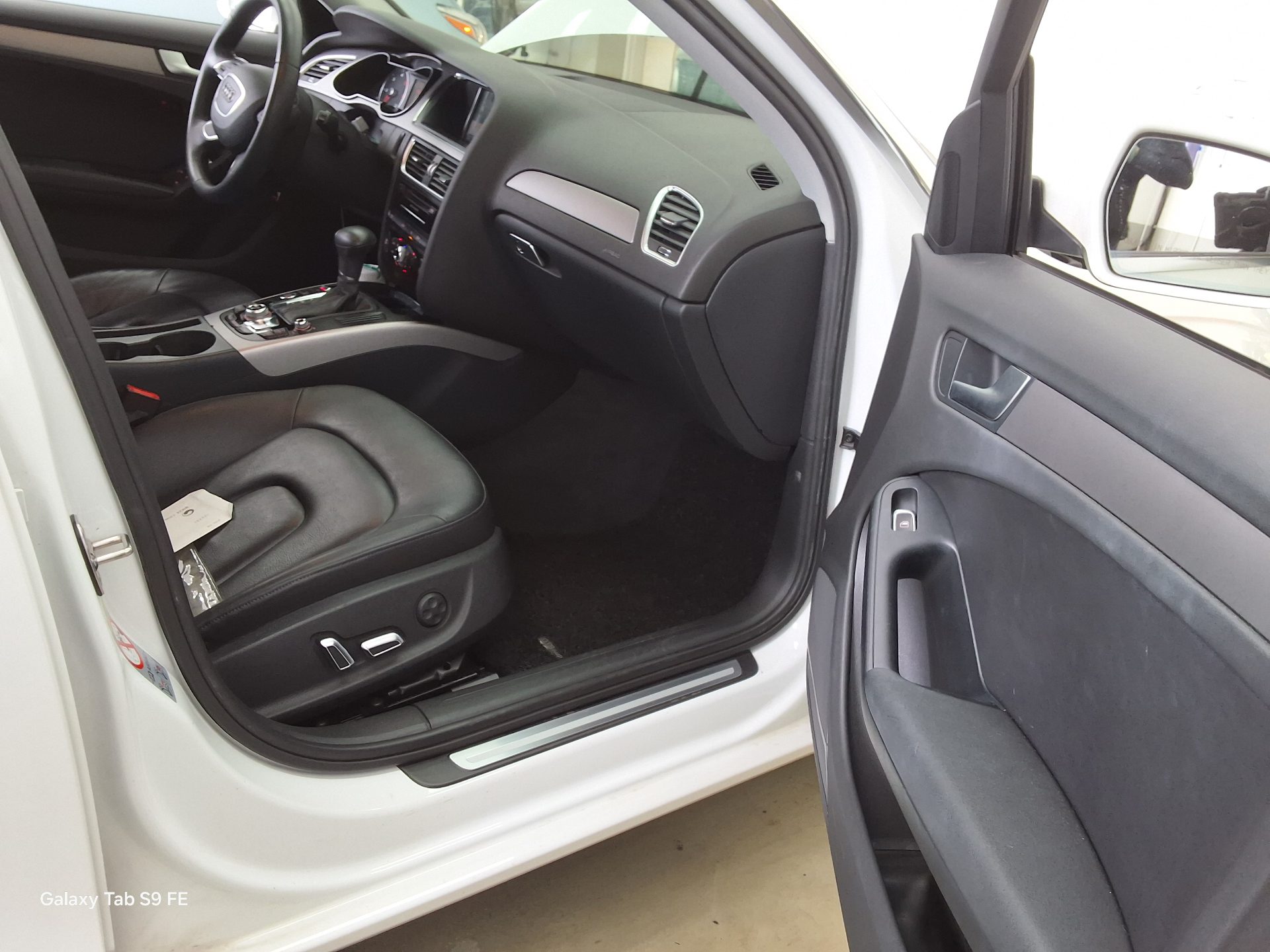 Audi A4 2014 - Image 13