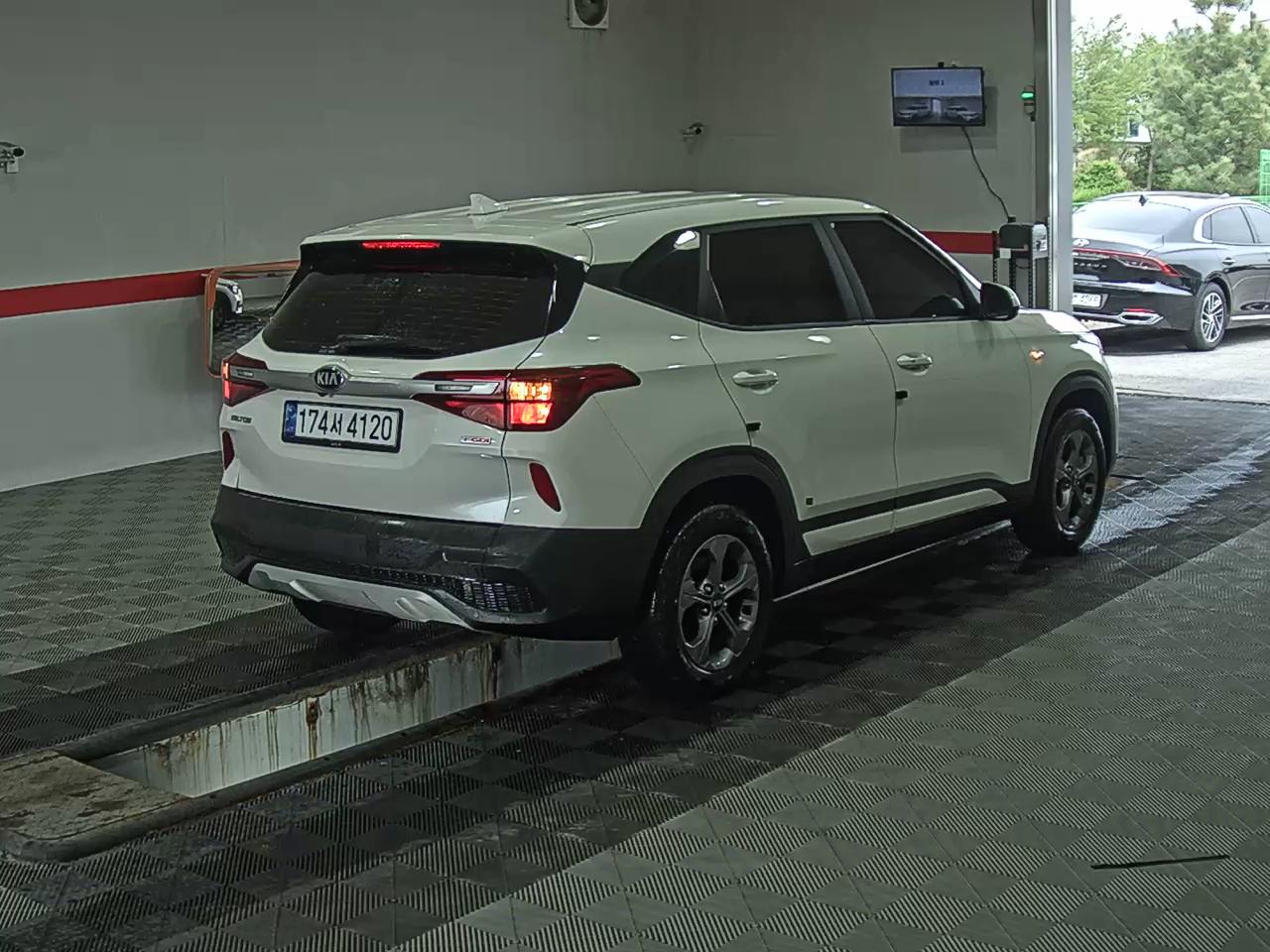 كيا سيلتوس 2022 - صورة 4