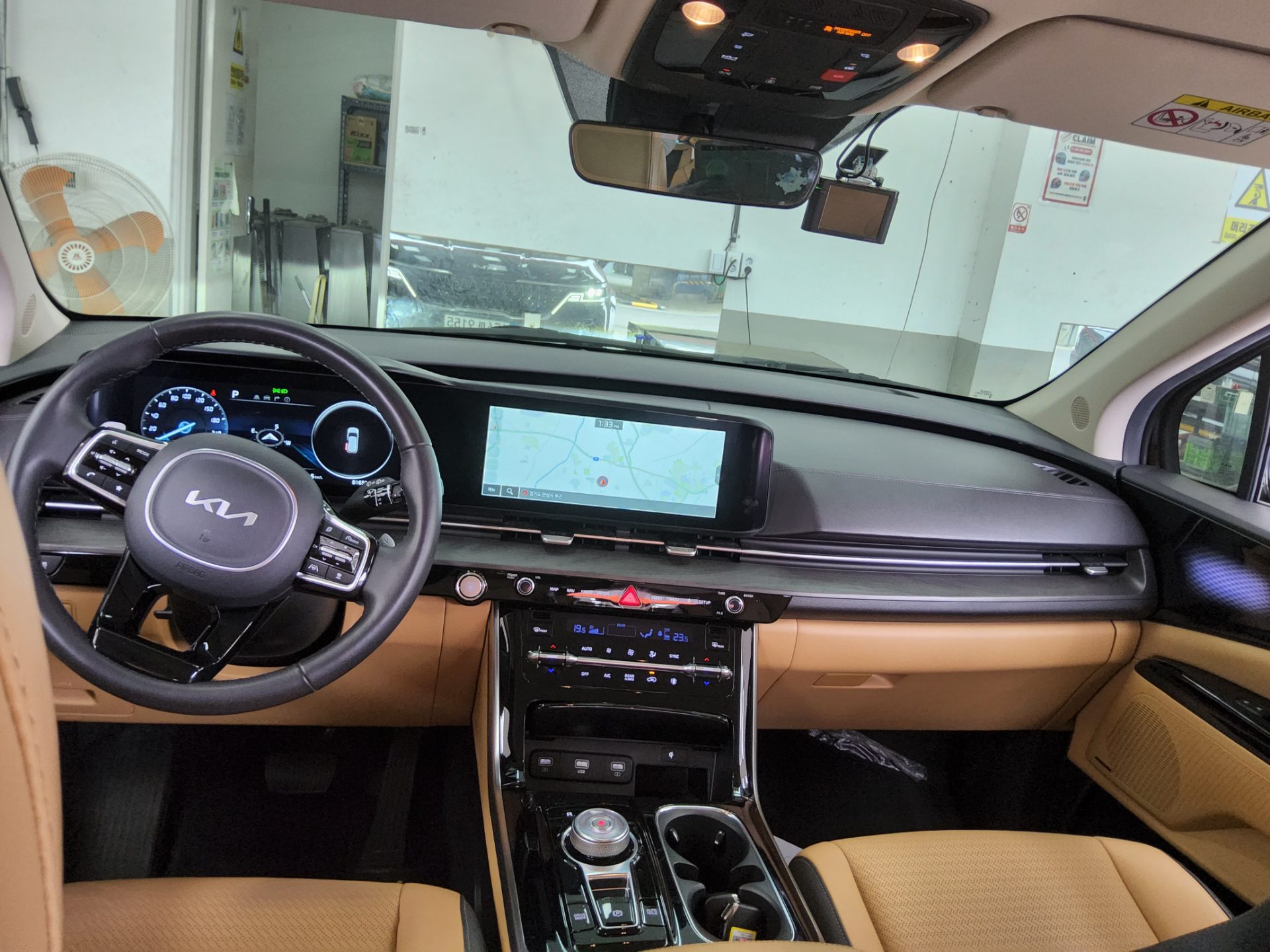 Kia SEDONA 2023 - Image 10