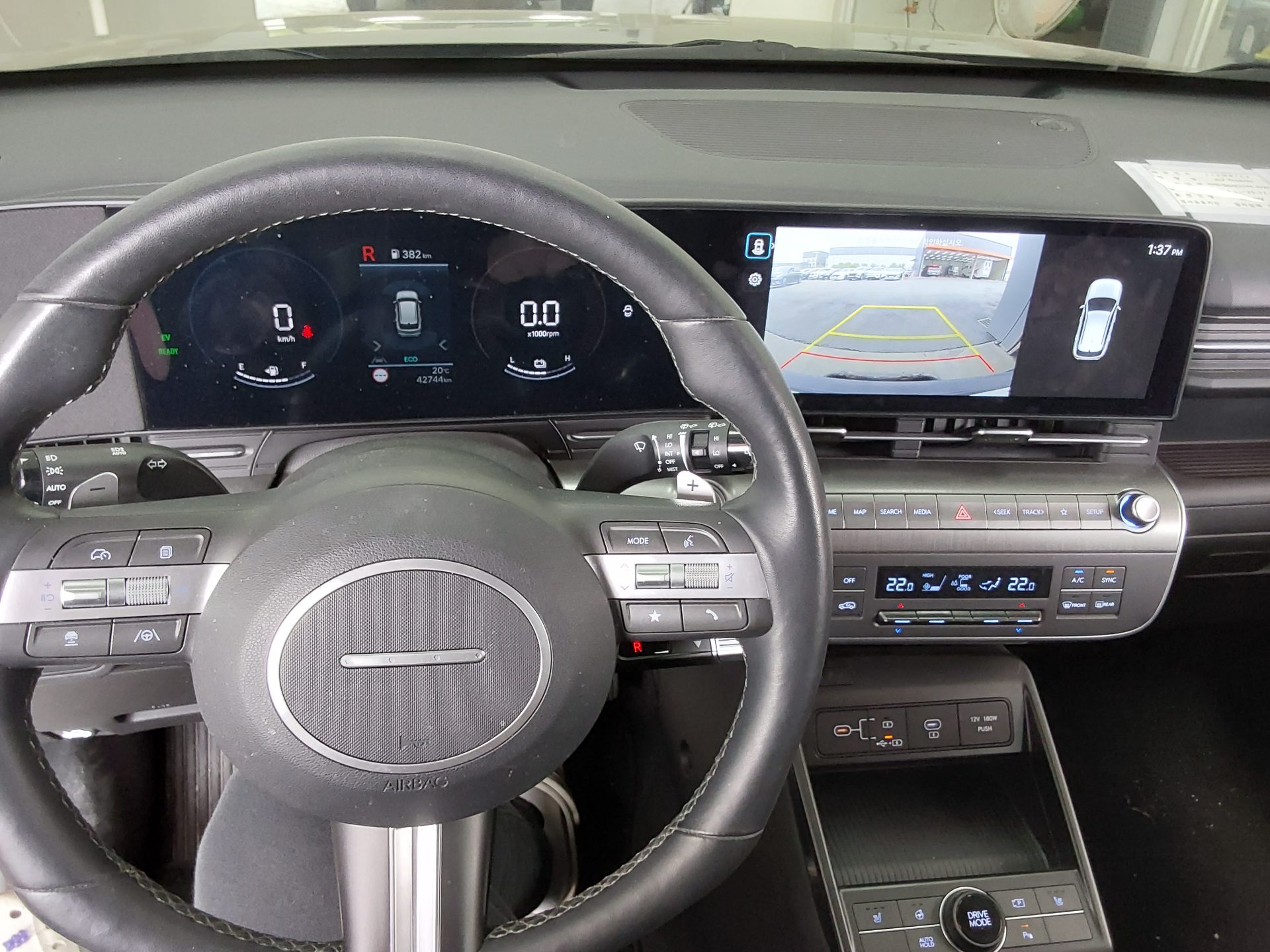 هيونداي كونا 2023 - صورة 16
