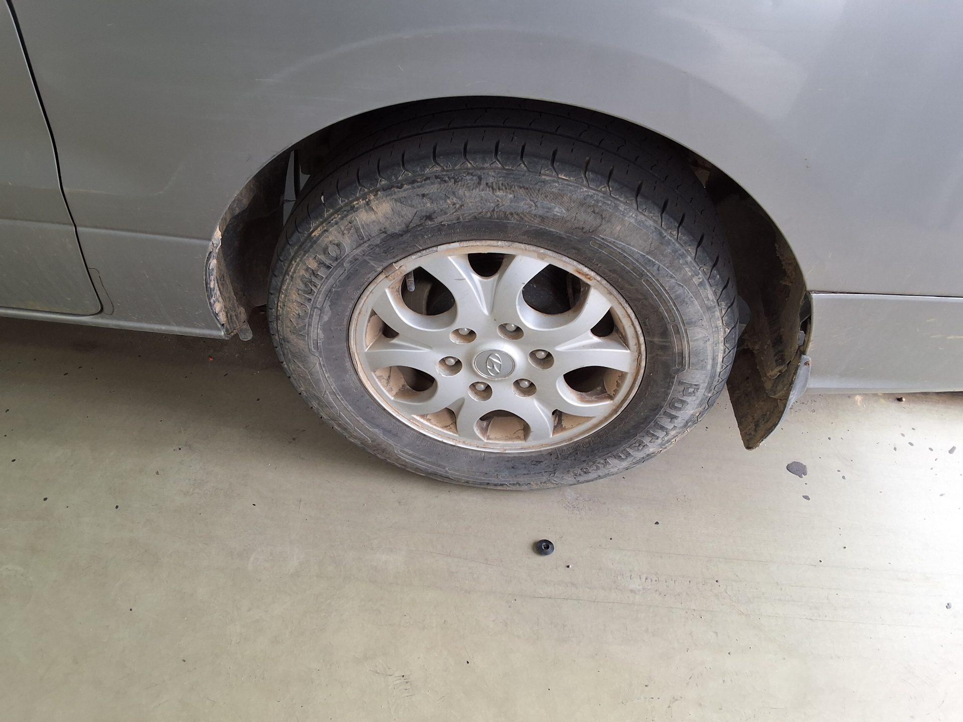 Hyundai Grand Starex 2015 - Image 17