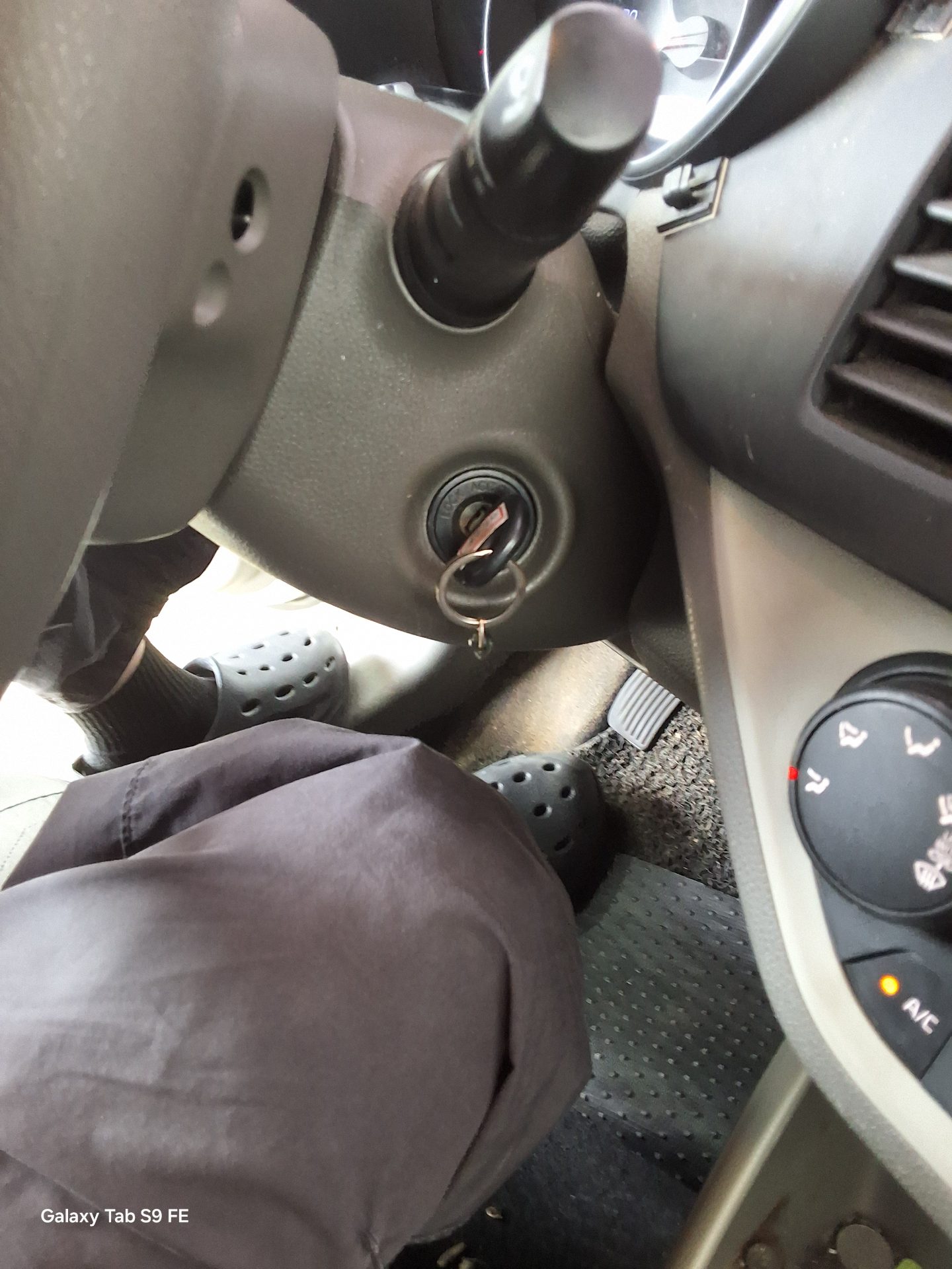 Kia Morning 2016 - Image 17