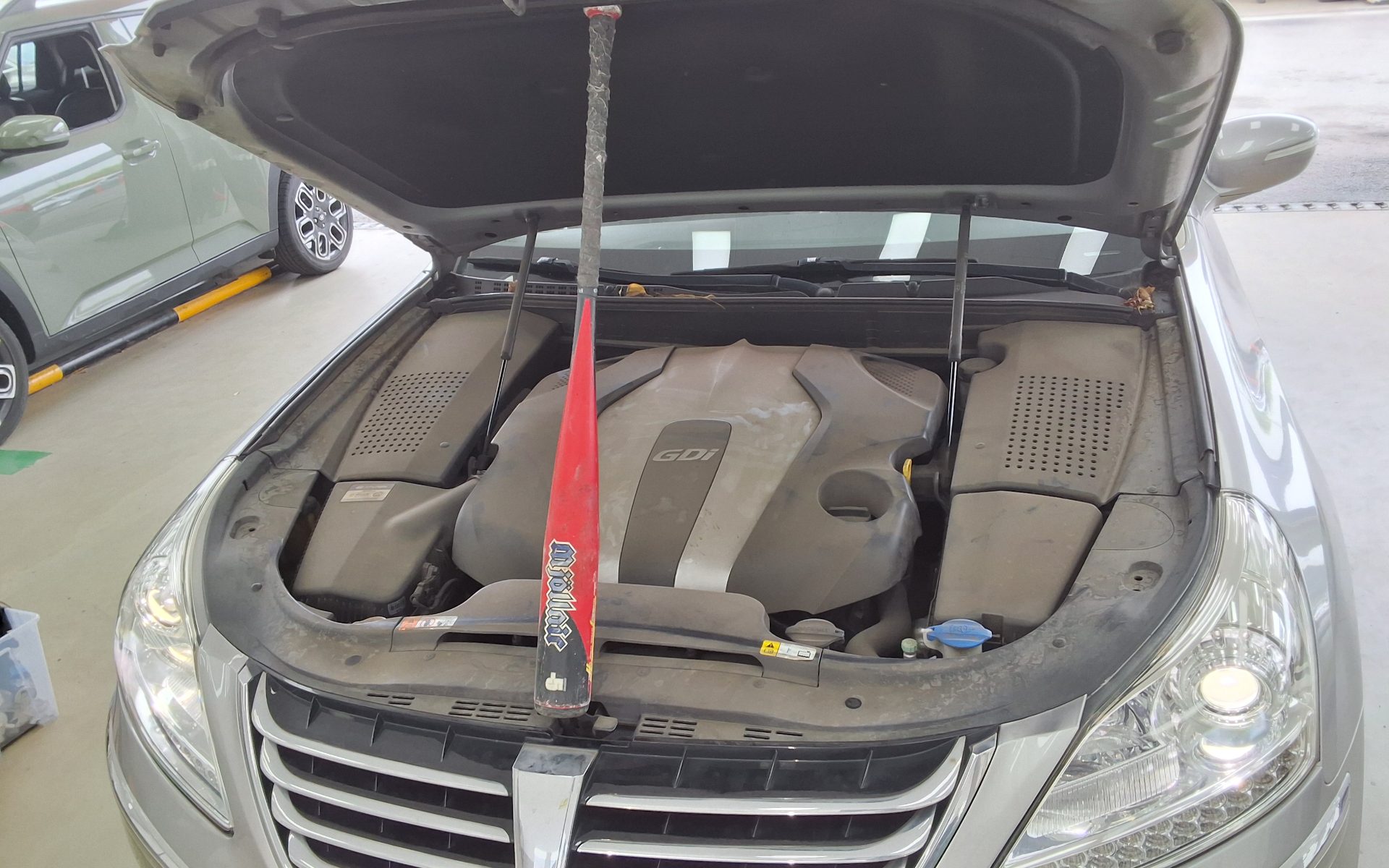 Hyundai Equus 2012 - Image 19