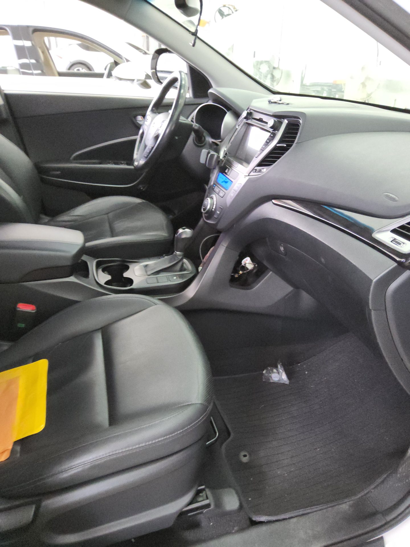 Hyundai Santa Fe 2014 - Image 13