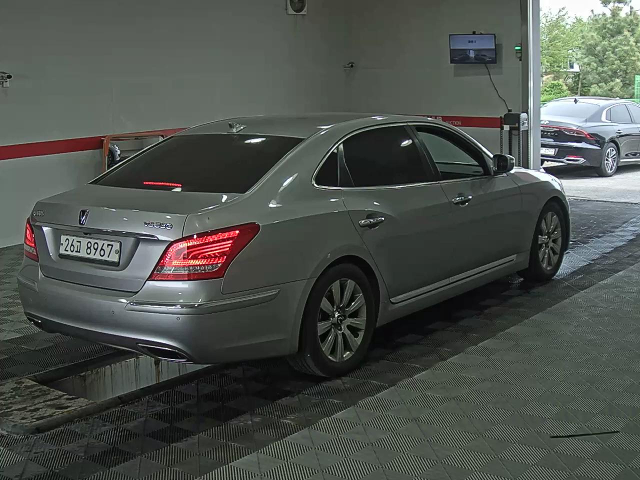 Hyundai Equus 2012 - Image 4