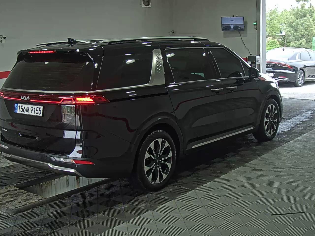 Kia SEDONA 2023 - Image 4