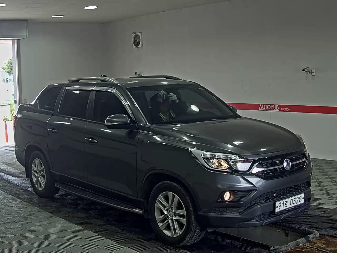 쌍용자동차 렉스턴 스포츠 2019 - 이미지 2