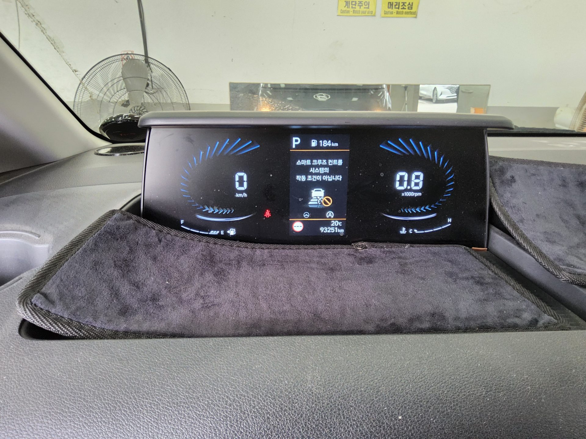 Hyundai Staria 2022 - Image 8