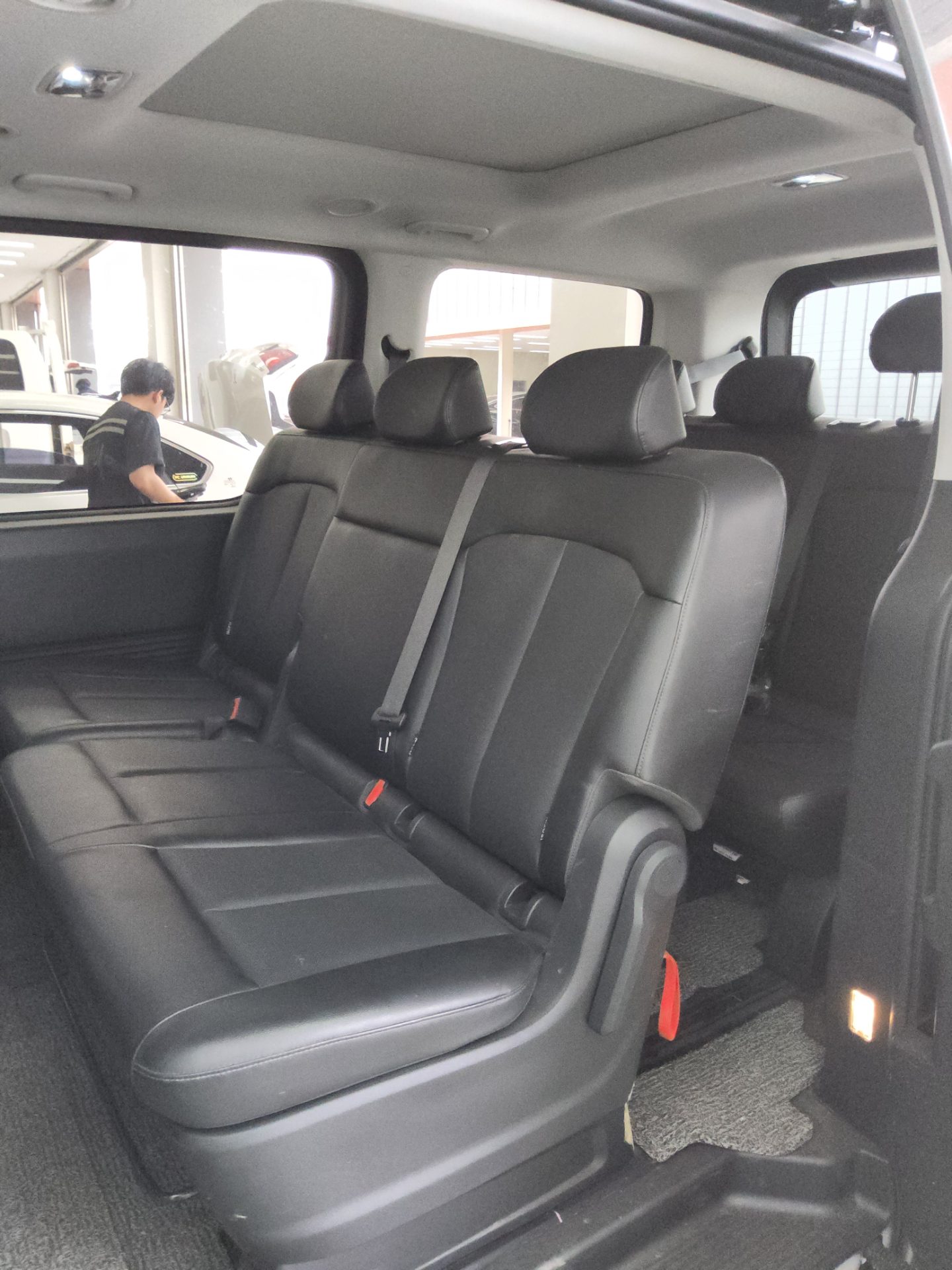 Hyundai Staria 2022 - Image 11