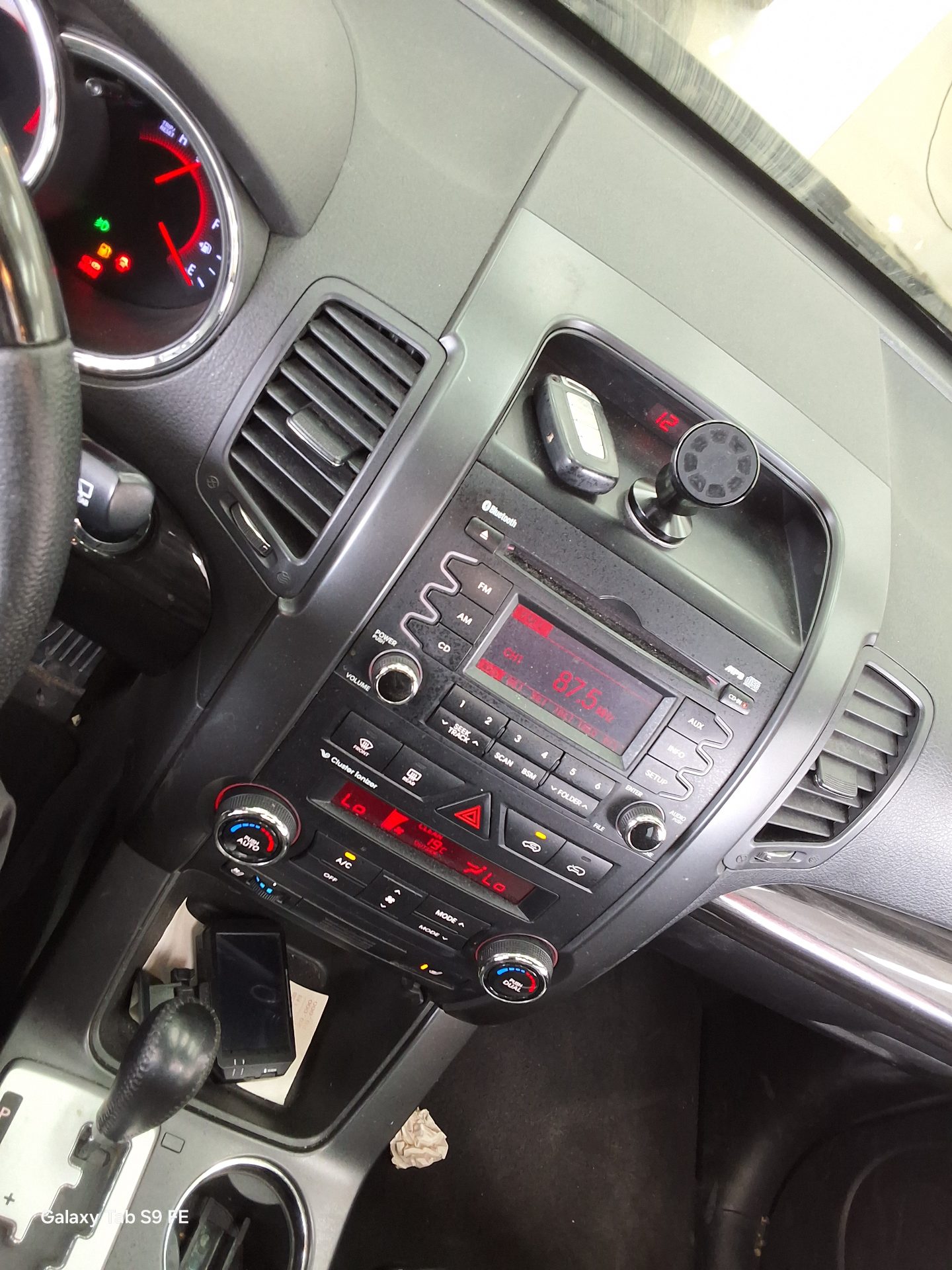 Kia Sorento 2011 - Image 17