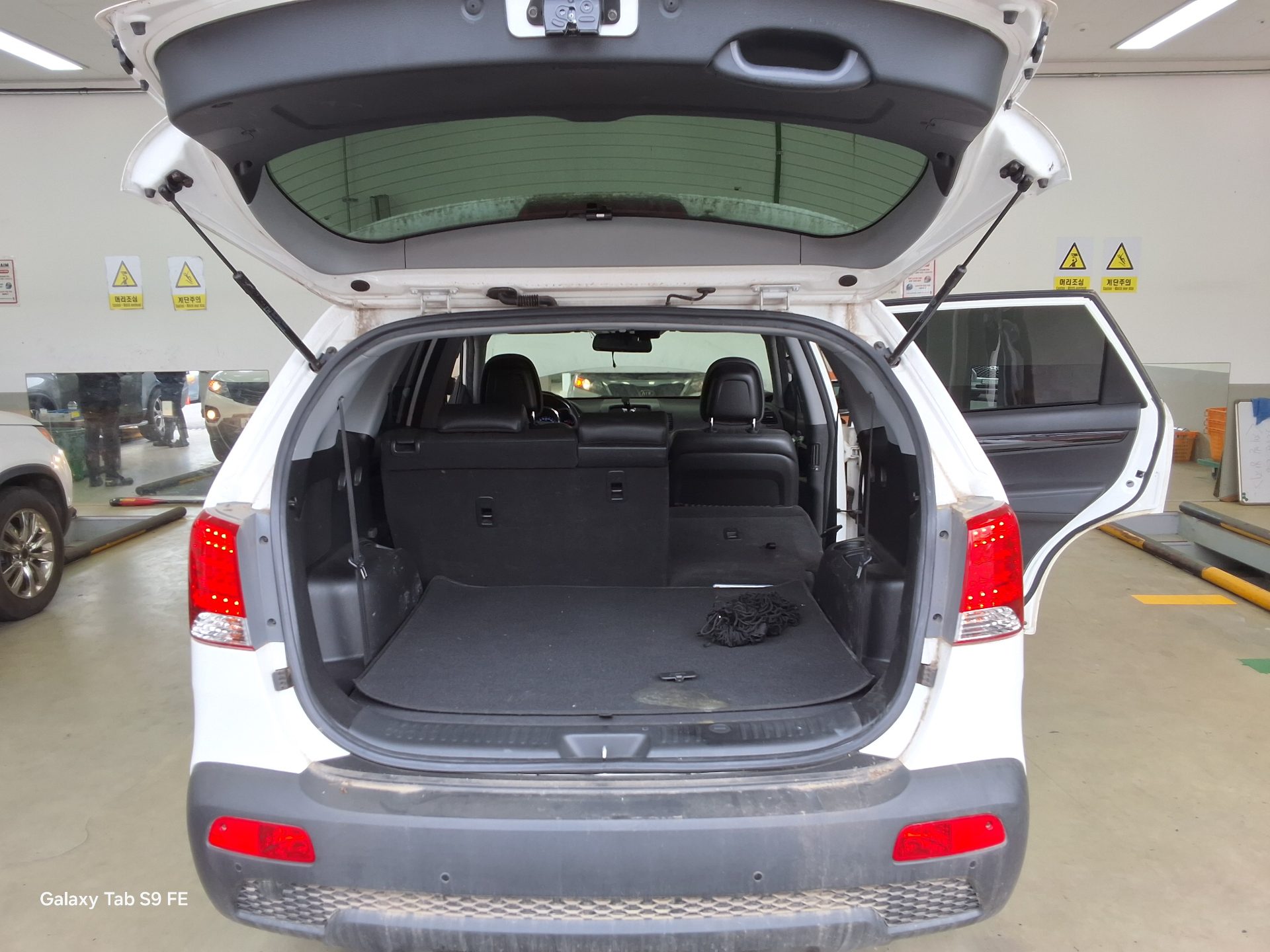 Kia Sorento 2011 - Image 14