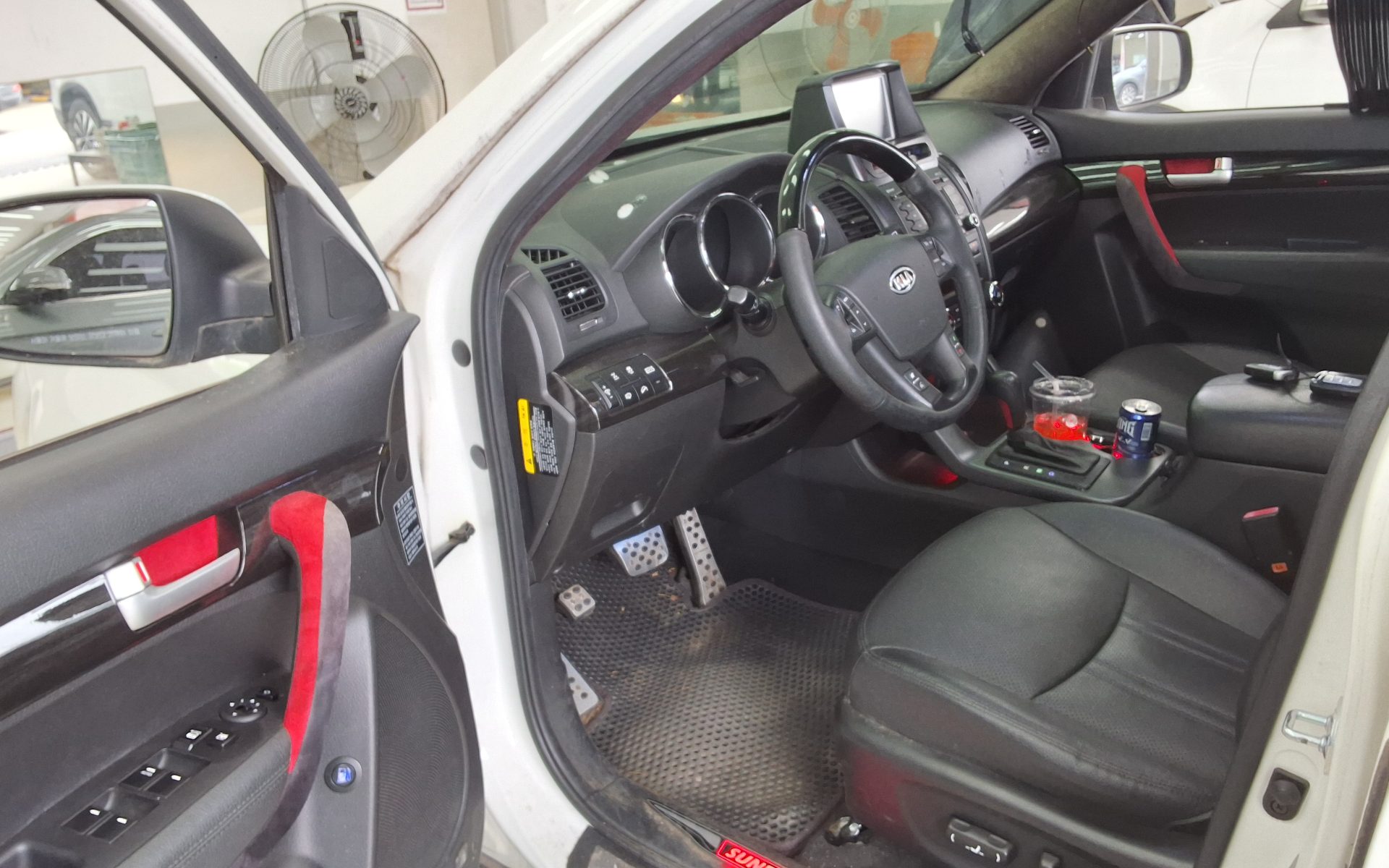 Kia Sorento 2011 - Image 9