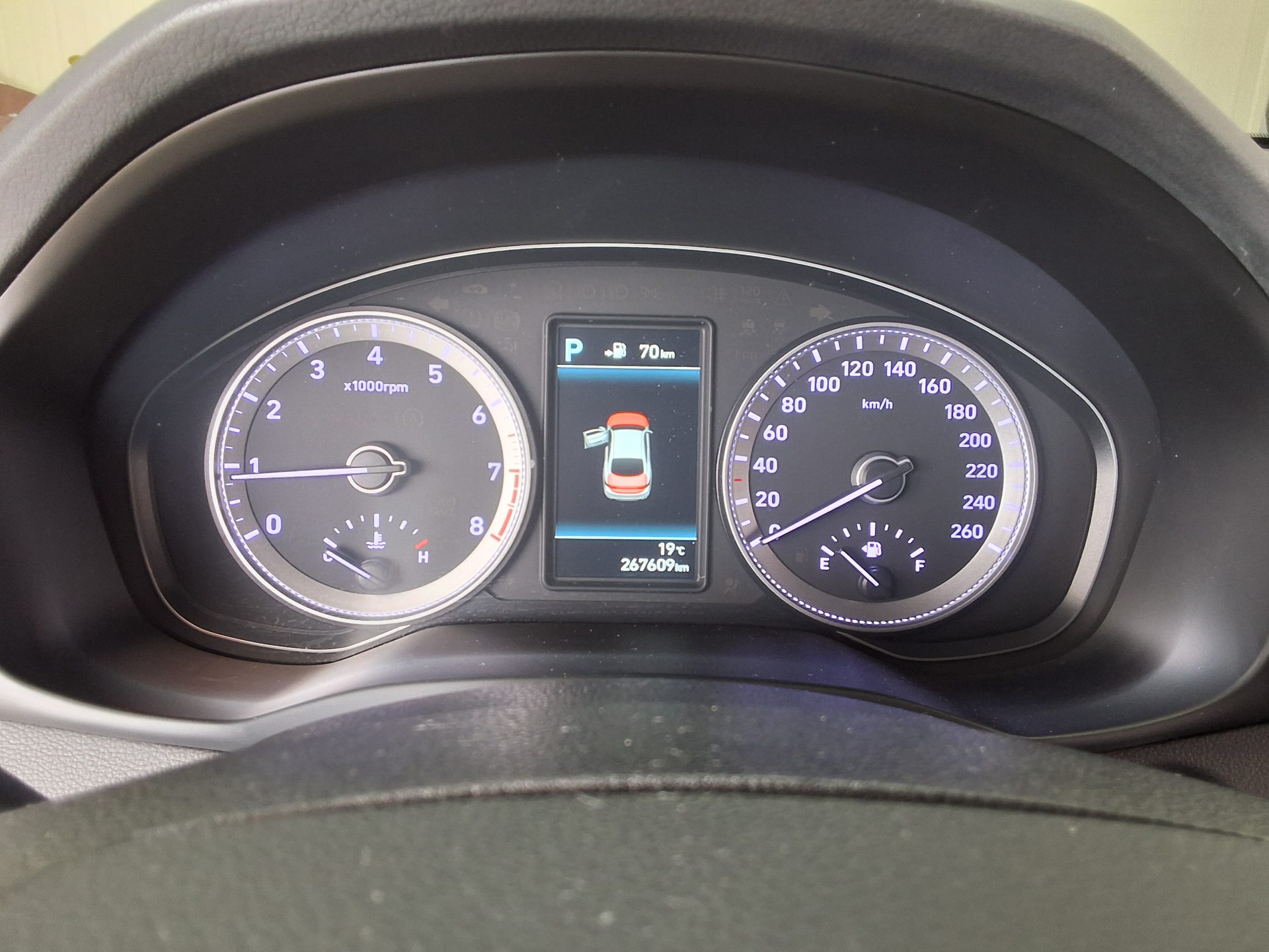 هيونداي جرانجر 2017 - صورة 8