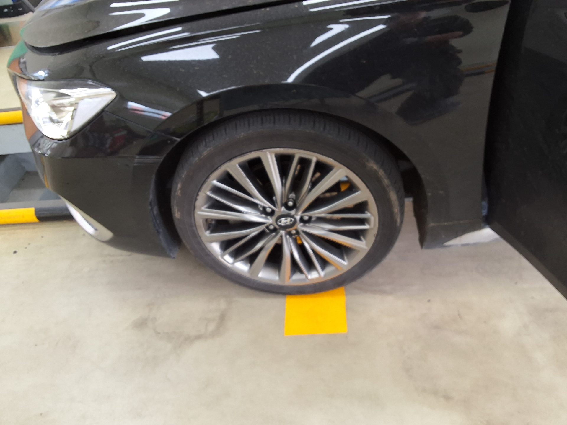 هيونداي جرانجر 2017 - صورة 19