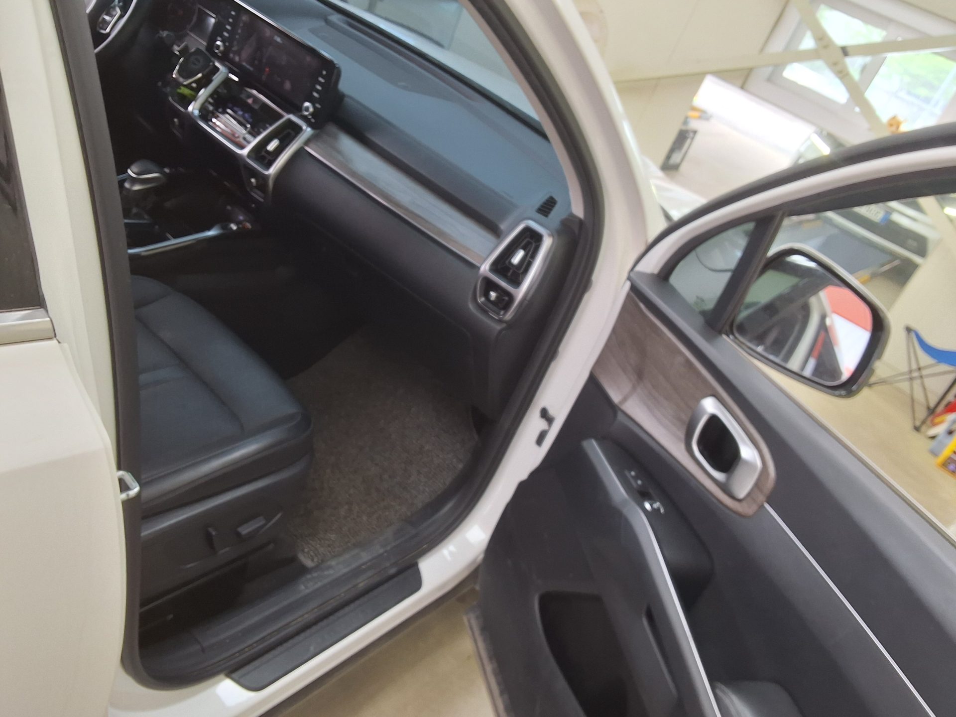 كيا أخرى 2021 - صورة 13