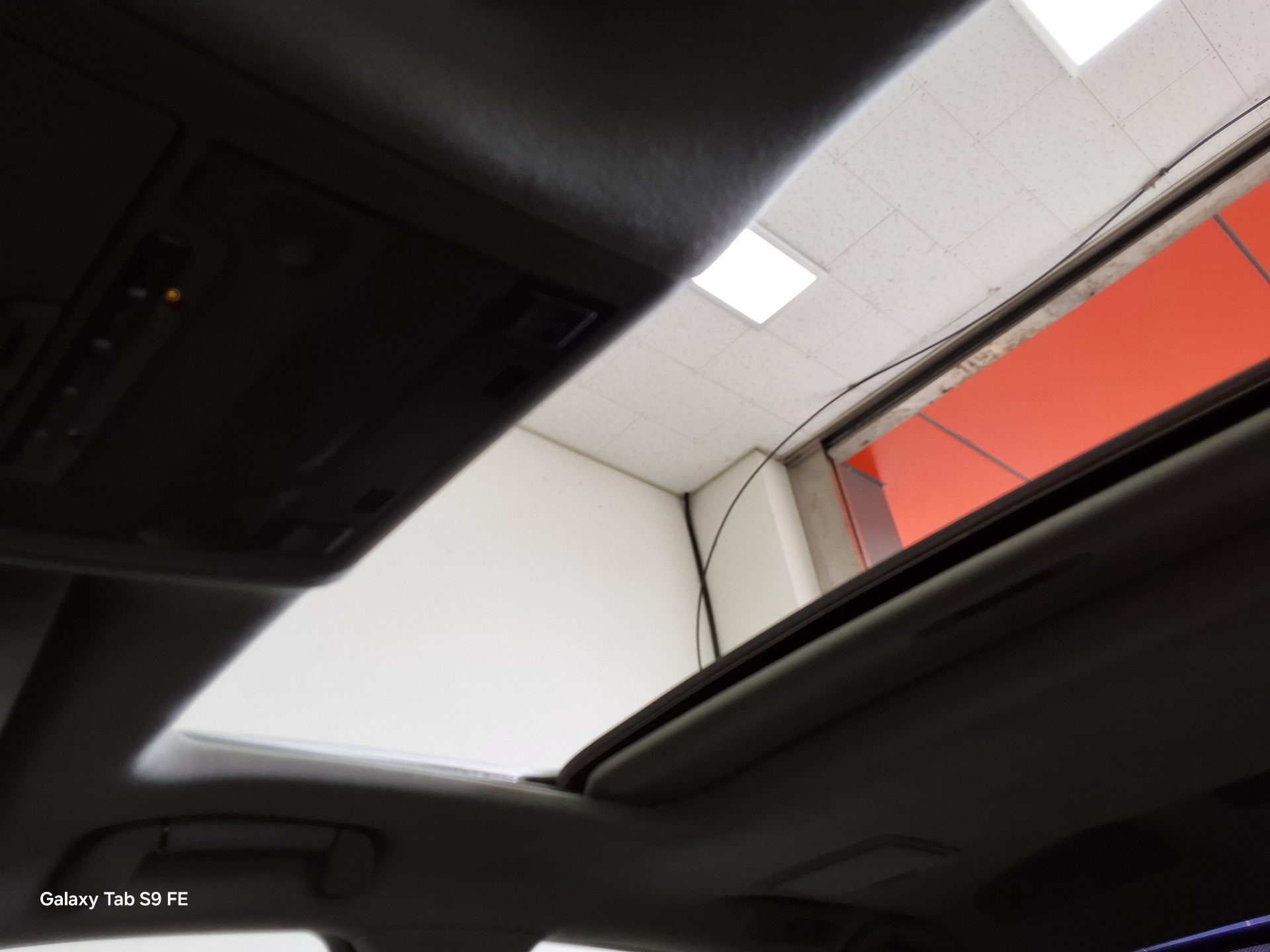 Lexus LS 2012 - Image 18