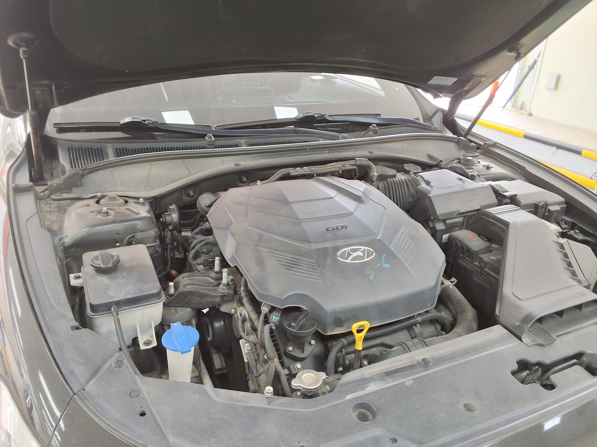 هيونداي جرانجر 2017 - صورة 17