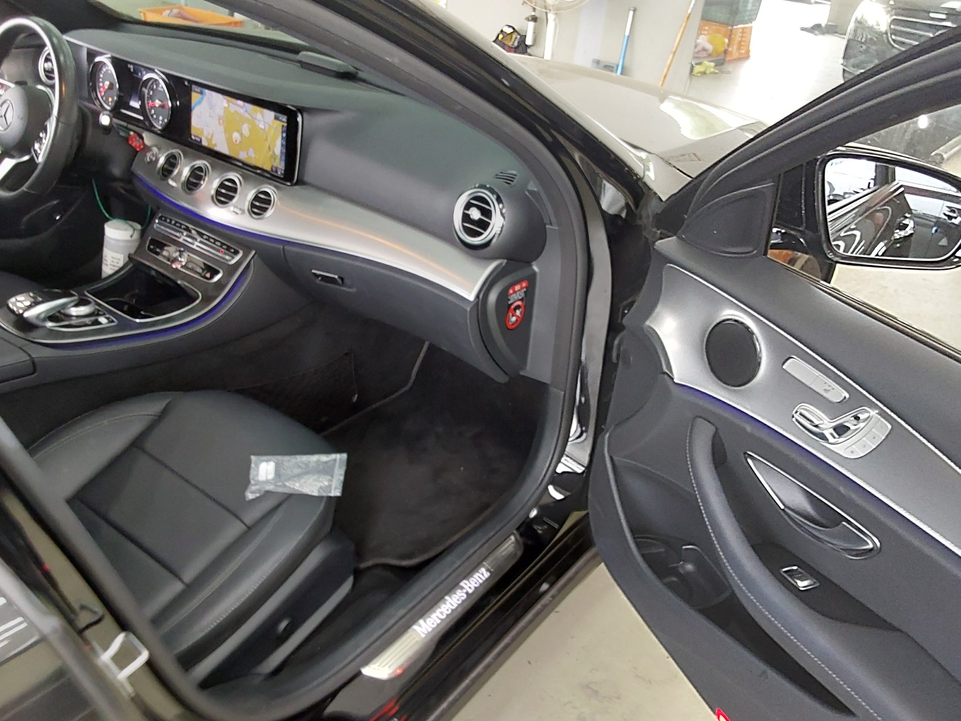 Mercedes-Benz E-Class 2020 - Image 13