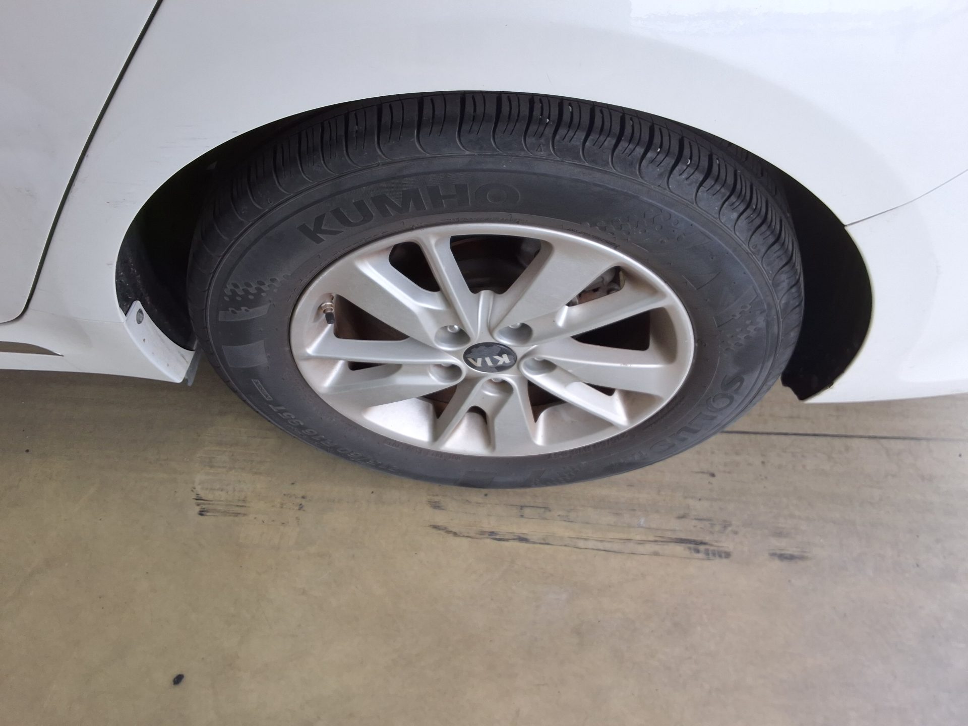 Kia K5 2016 - Image 21