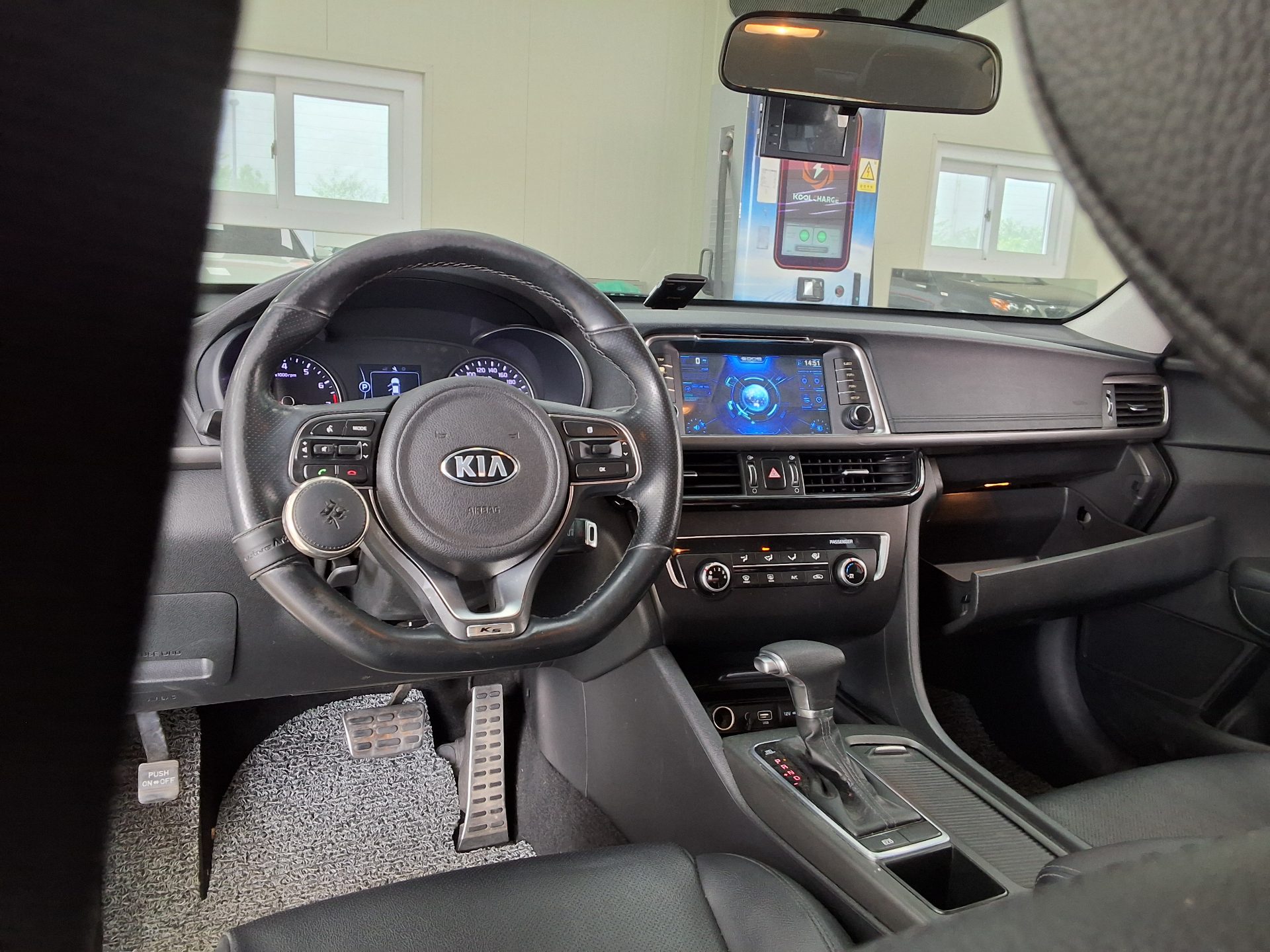 Kia K5 2016 - Image 10
