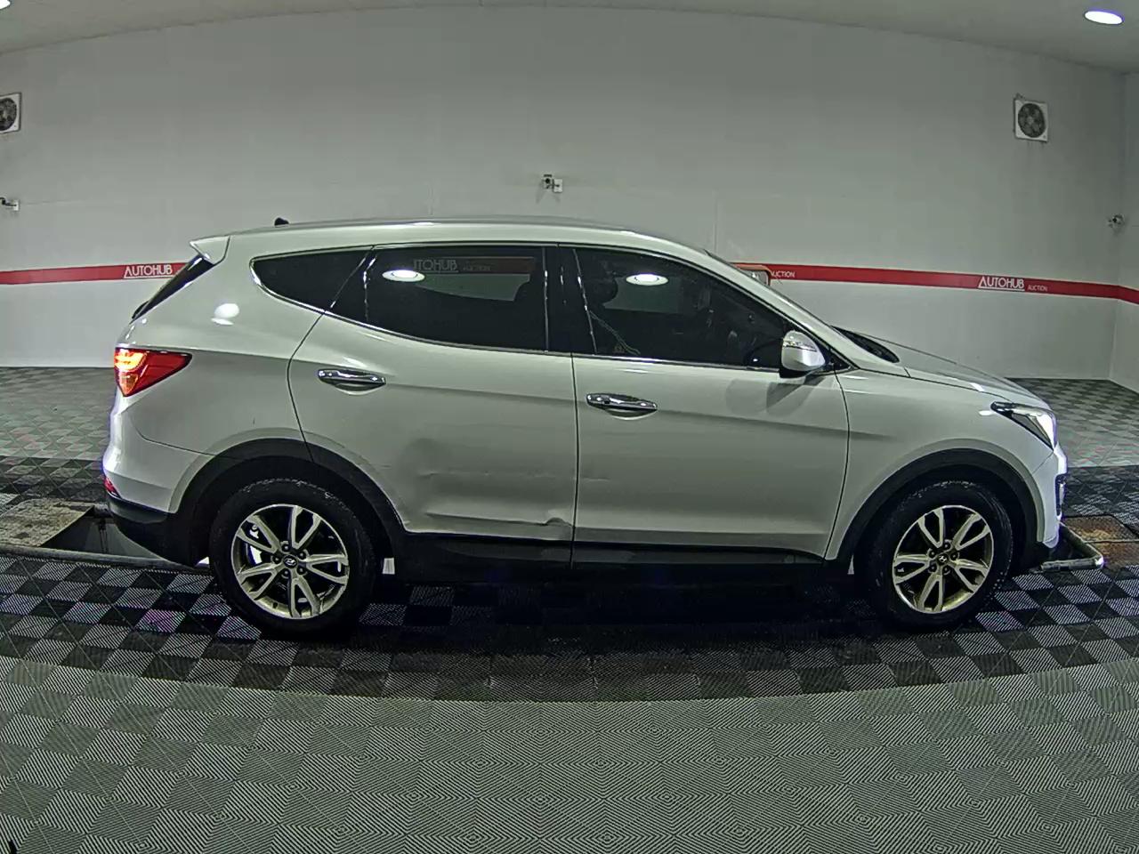 هيونداي سانتافي 2014 - صورة 3