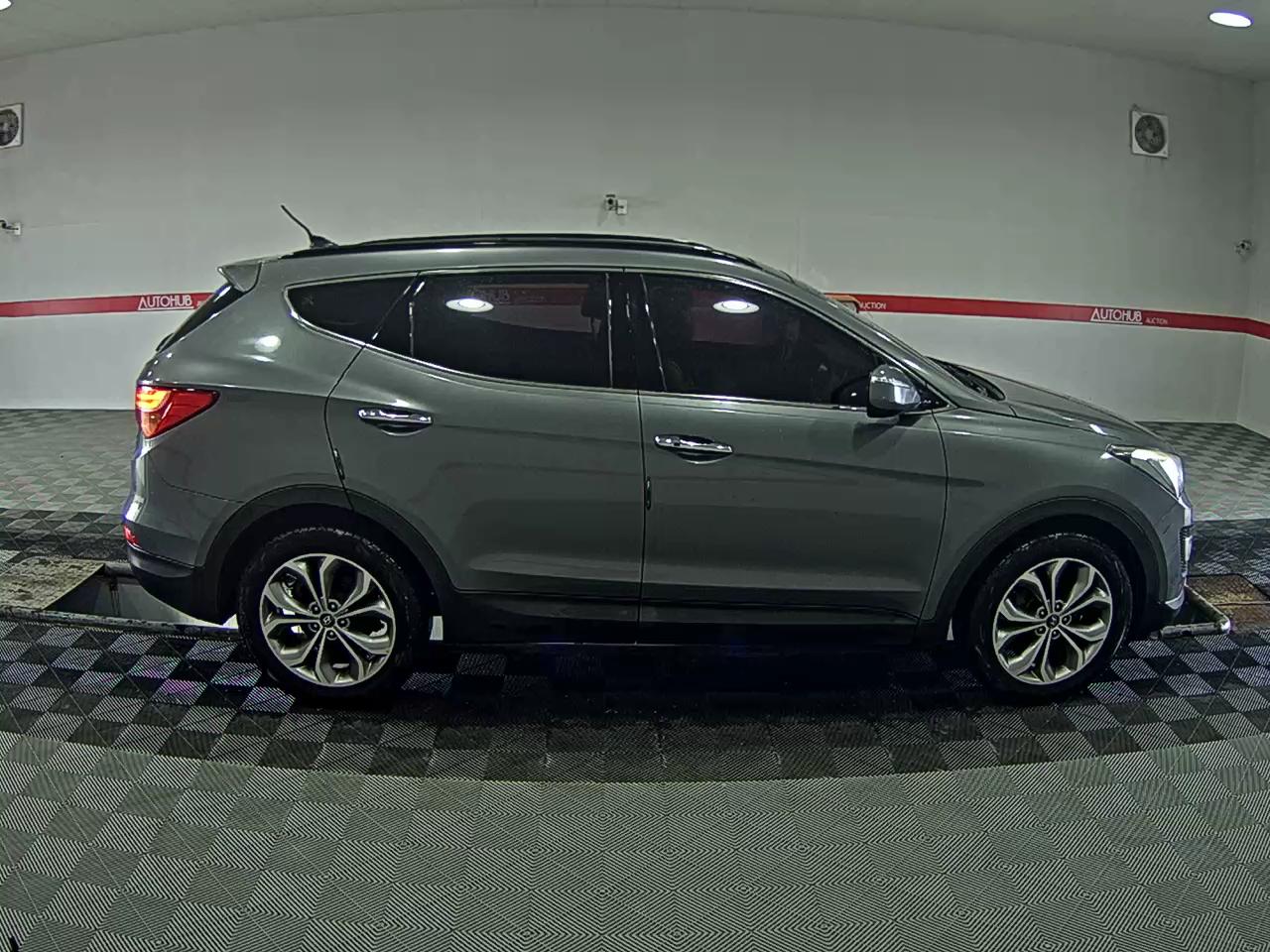 هيونداي سانتافي 2013 - صورة 3