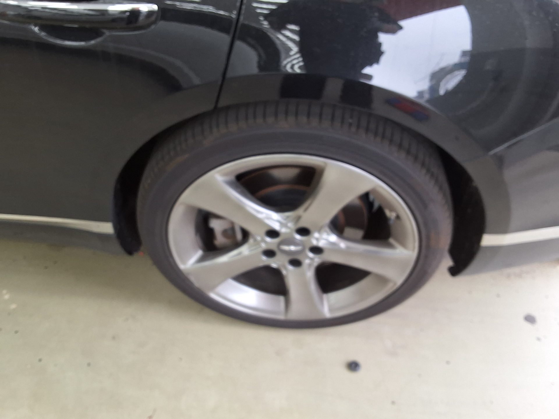 Hyundai Genesis 2021 - Image 18