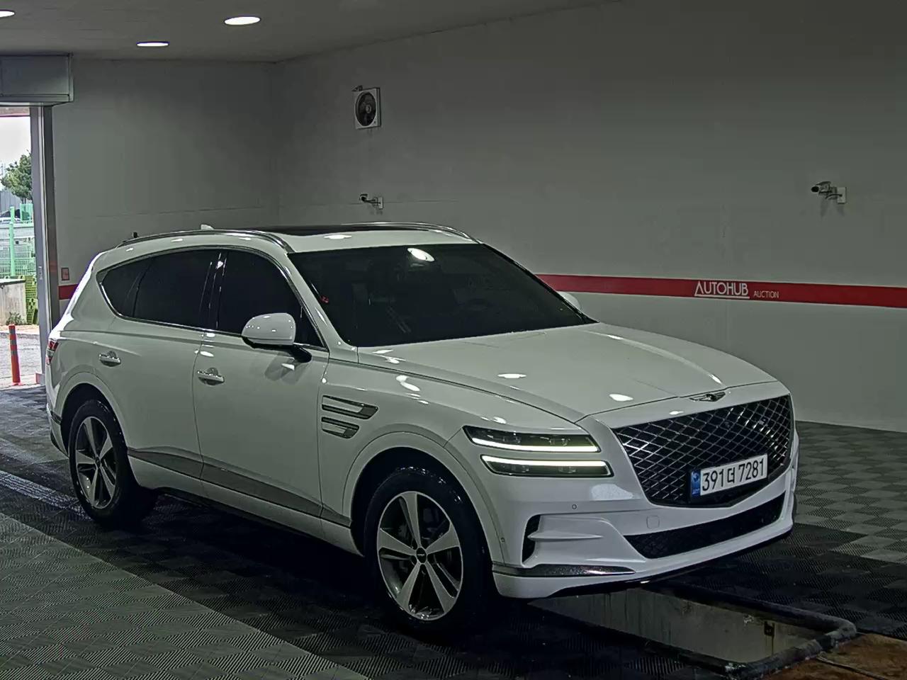 2022 - genesis gv80