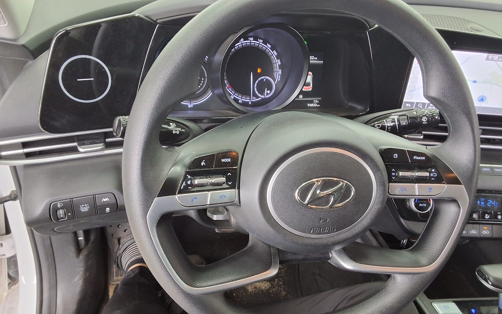 Hyundai Elantra 2021 - Image 16