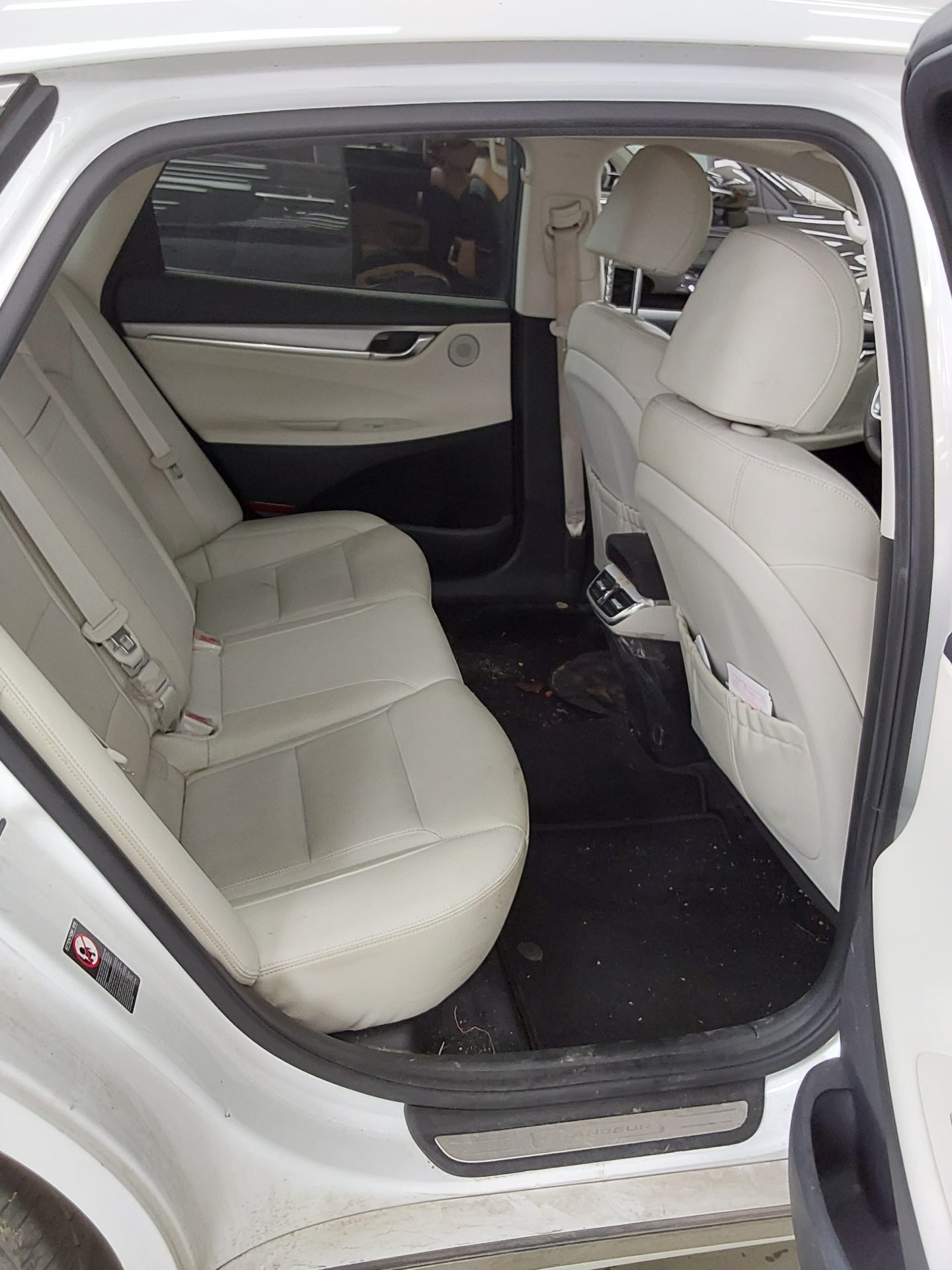 2022 - hyundai grandeur