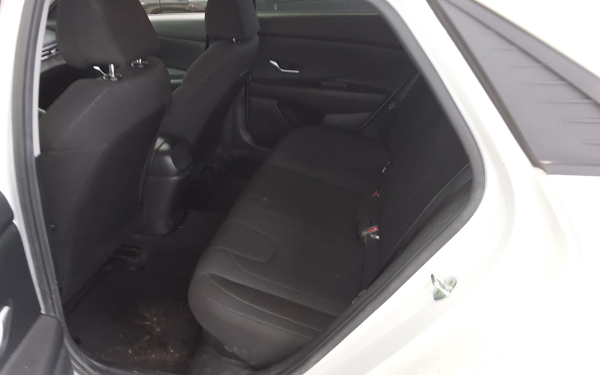 Hyundai Elantra 2021 - Image 11