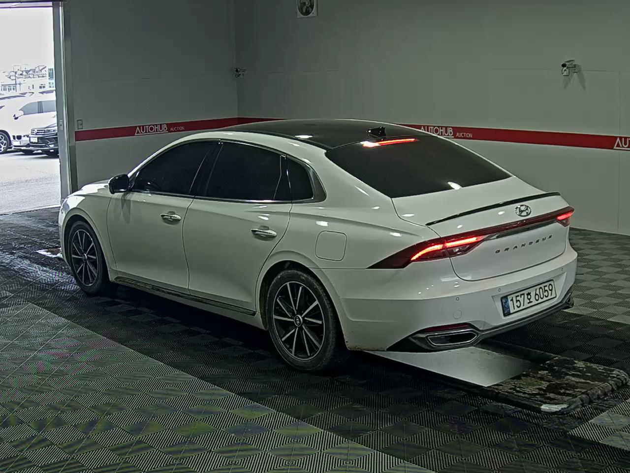 2022 - hyundai grandeur