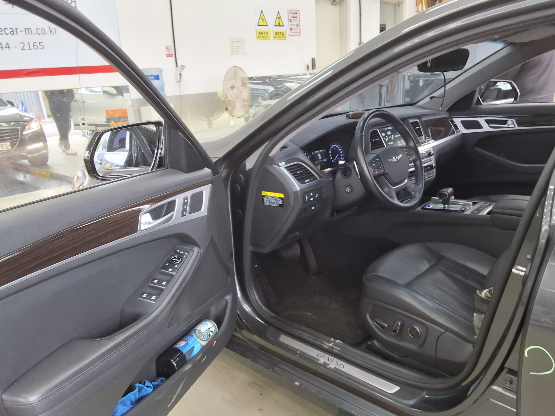 Genesis G80 2018 - Image 9