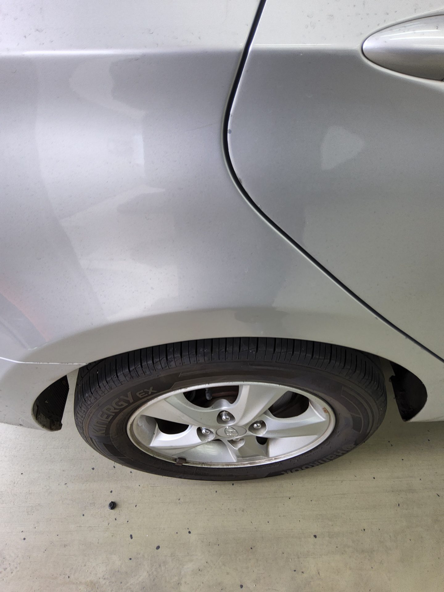 Hyundai Accent 2012 - Image 21