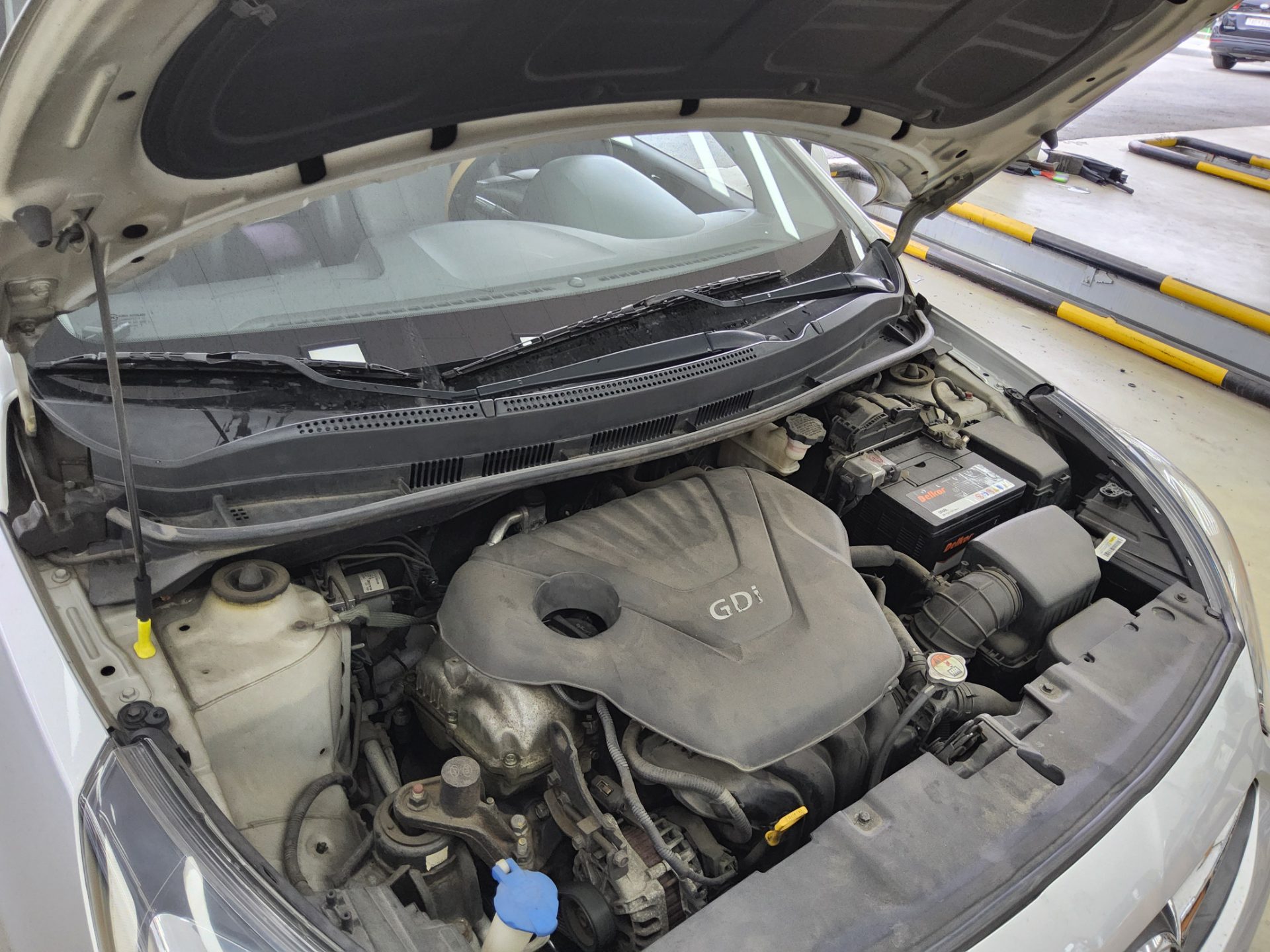 Hyundai Accent 2012 - Image 17