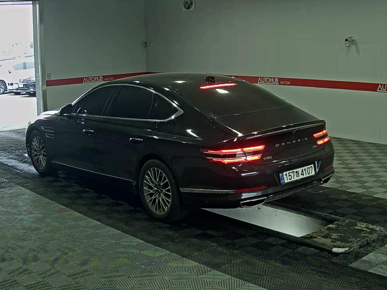 2021 - genesis g80