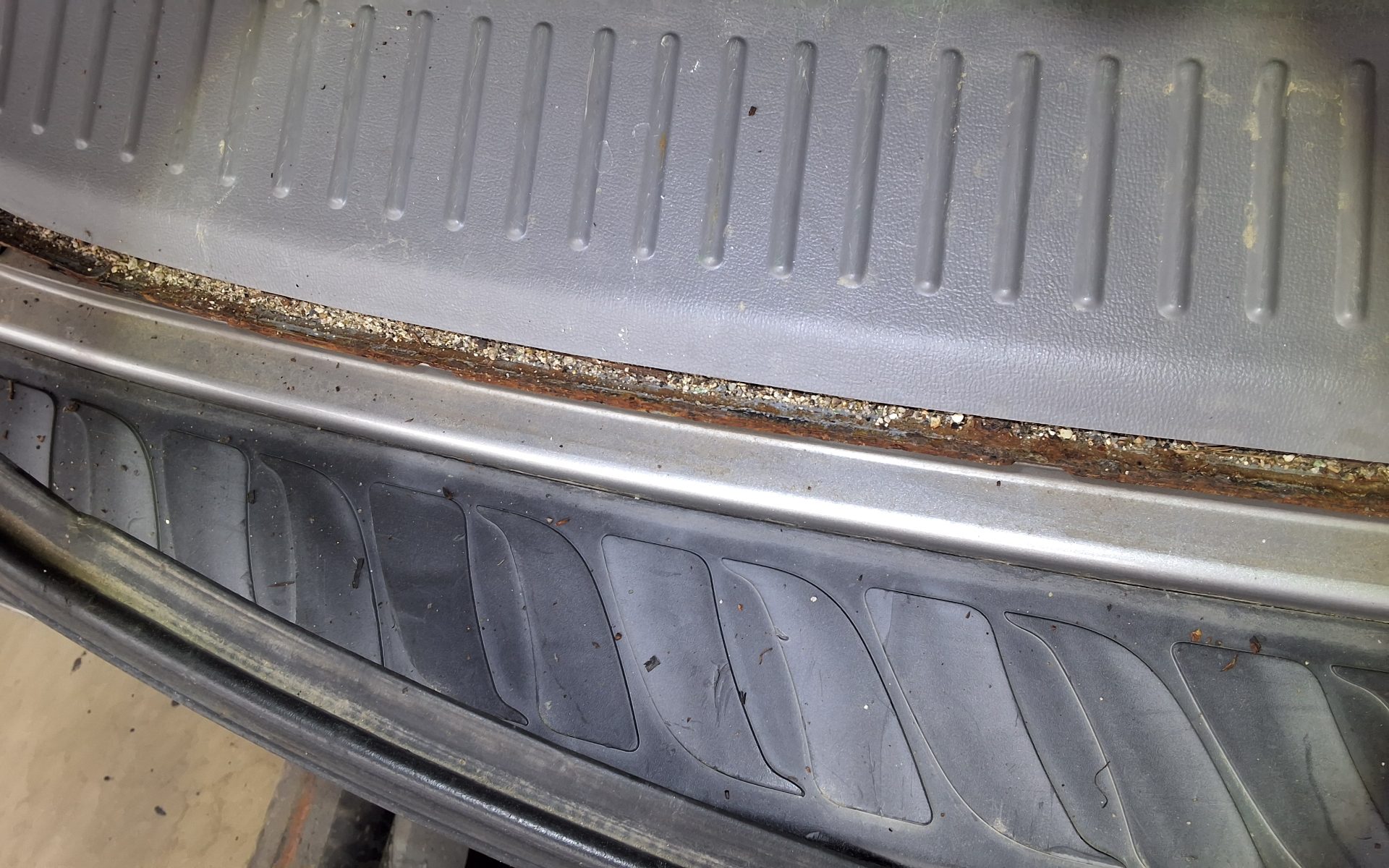 Hyundai Grand Starex 2012 - Image 19