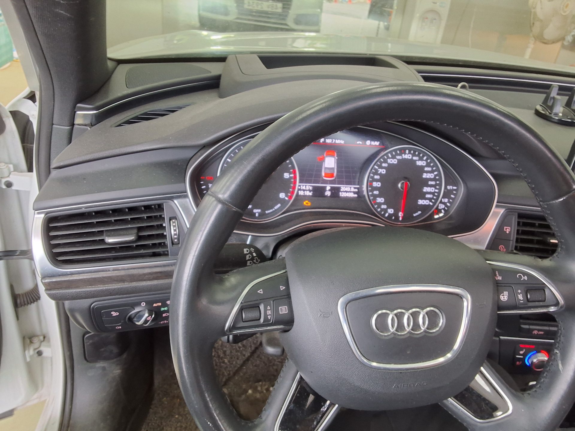 Audi A6 2018 - Image 21