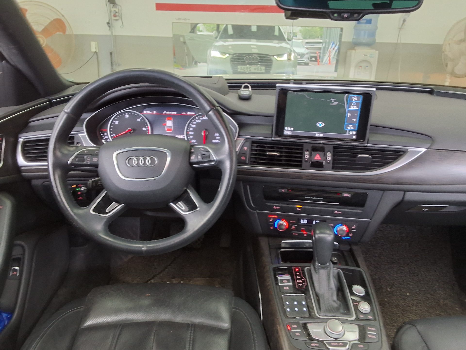 Audi A6 2018 - Image 10